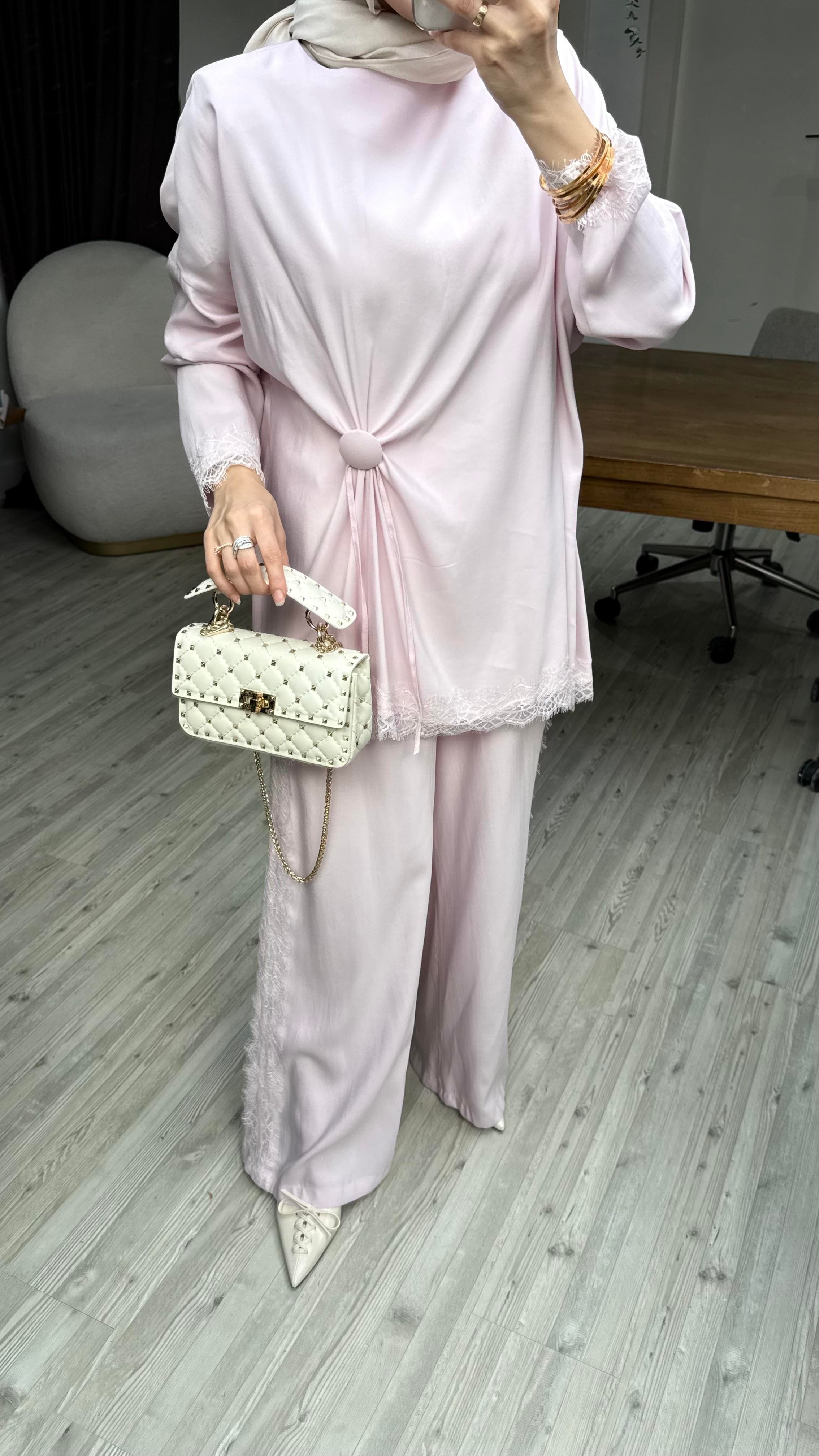 İzabel Dantelli Tasarım Takım-Pembe