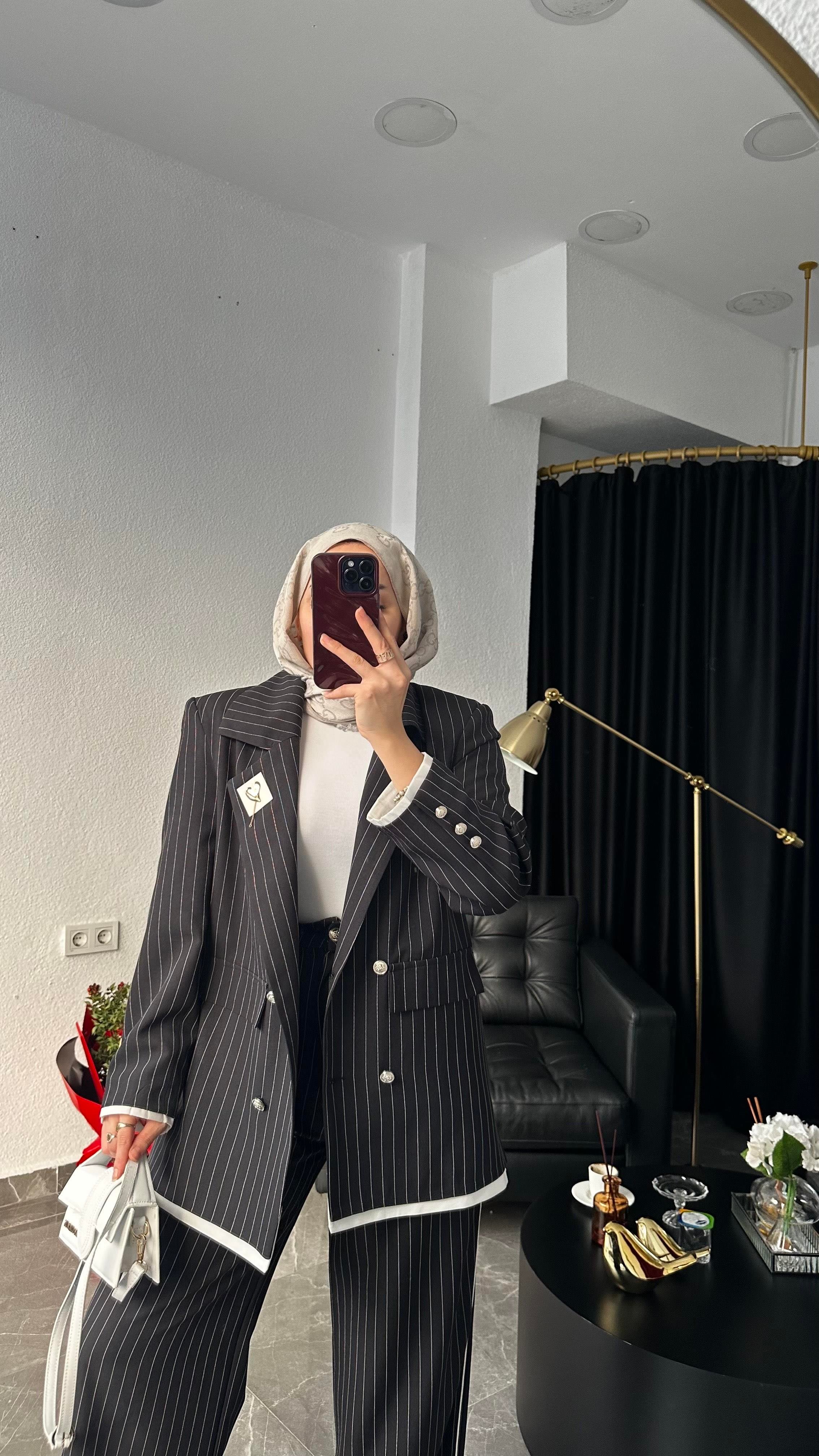 Tasarım Çizgili Kruvaze Model Takım/Siyah