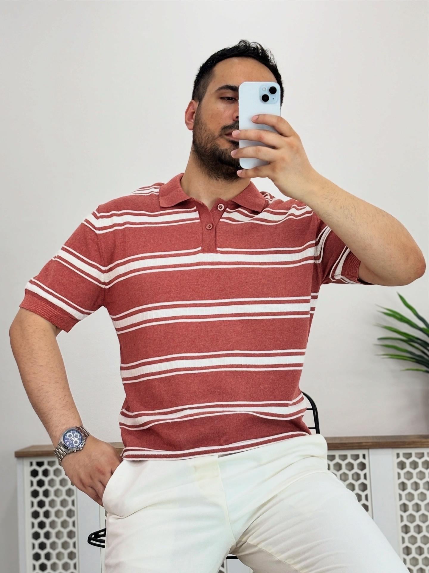 Beyaz Çizgili Kremit Örme Tshirt T0018