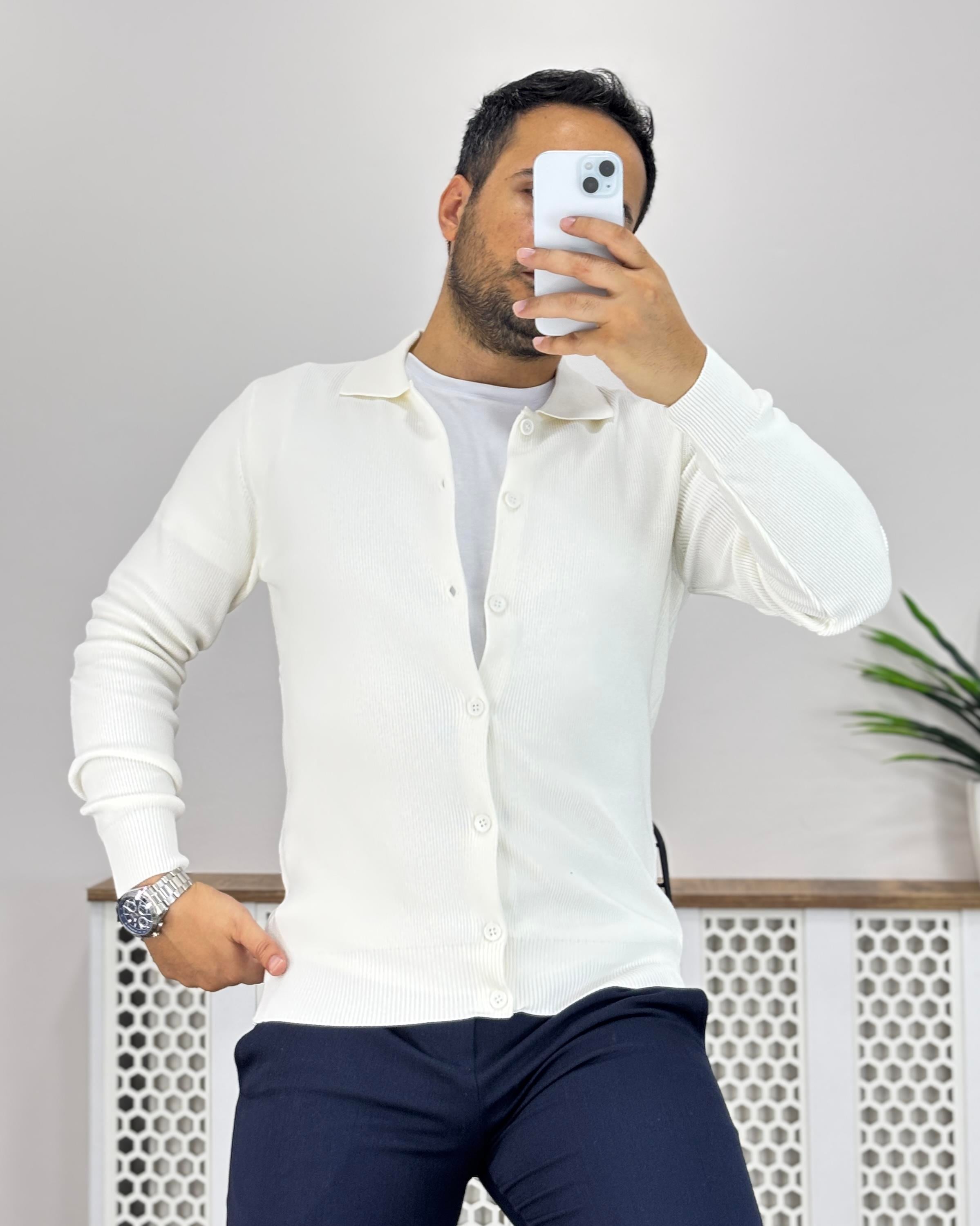 Ekru Önü Düğmeli Model Hırka K0002