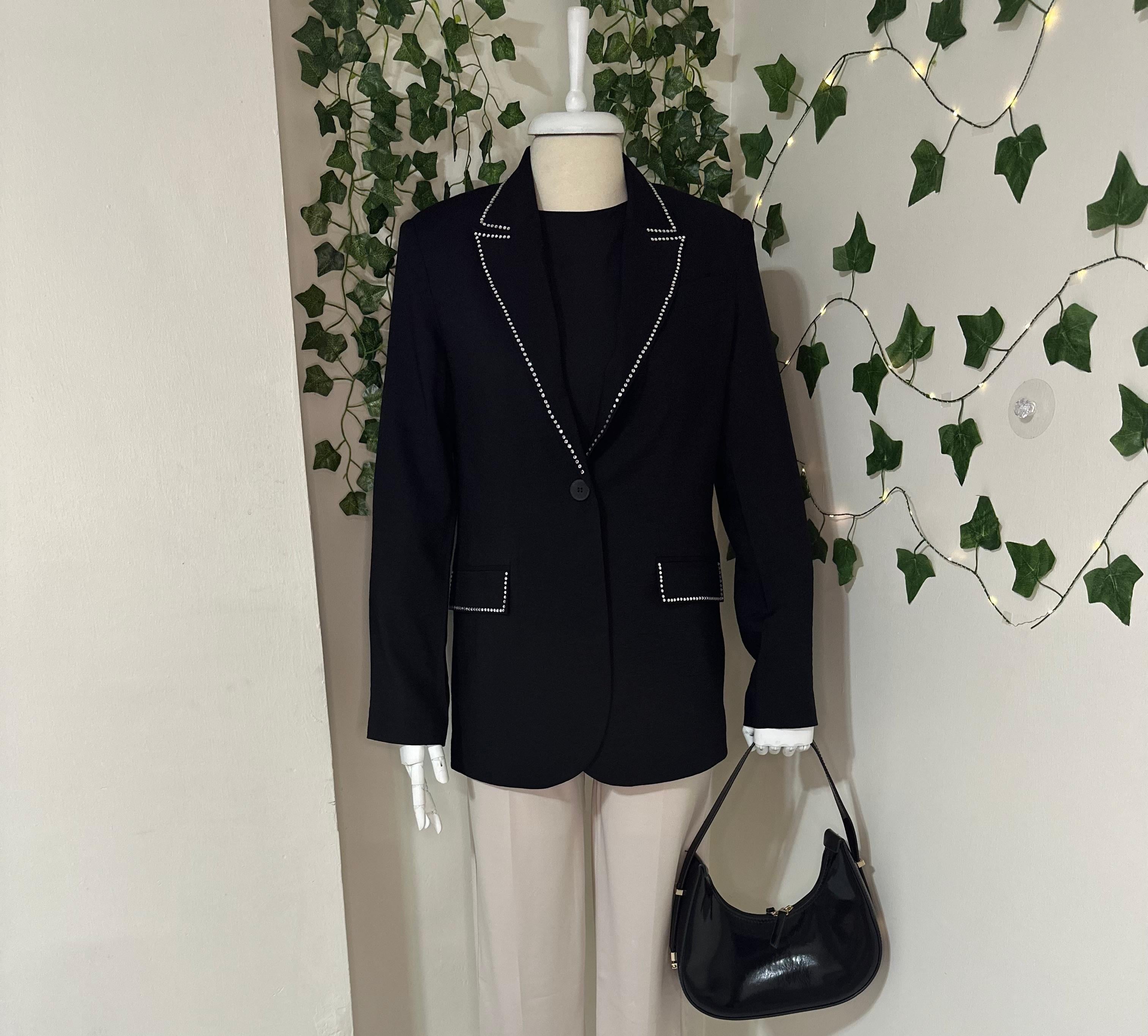 Yakası Taş Detaylı Blazer Ceket-Siyah