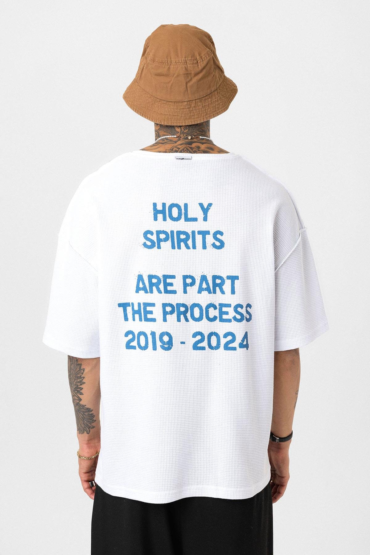 Arka Yazı Baskılı Oversize Triko Tişört Beyaz