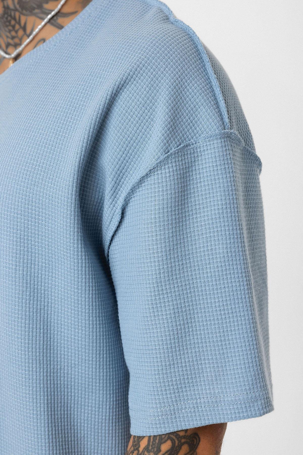 Arka Yazı Baskılı Oversize Triko Tişört Mavi