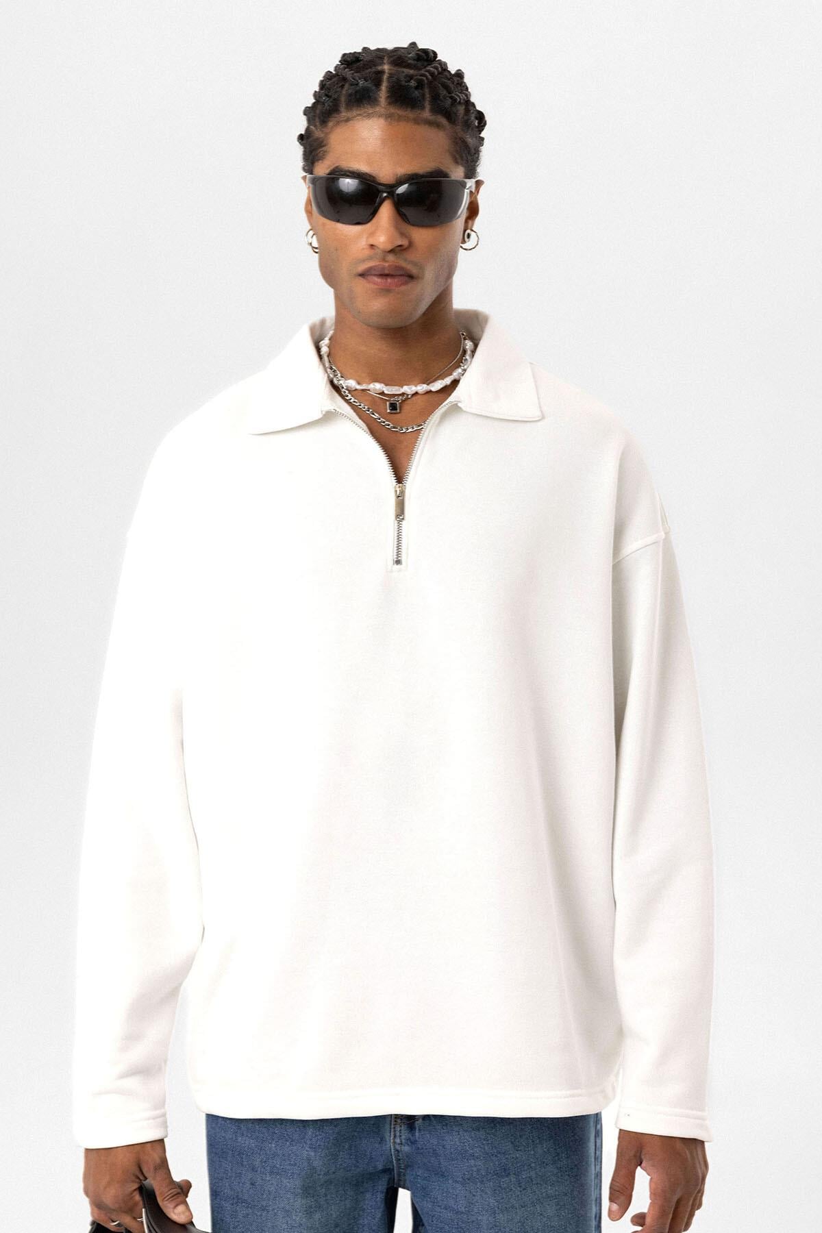 Basıc Polo Yaka Fermuar Detaylı Sweatshirt Ekru