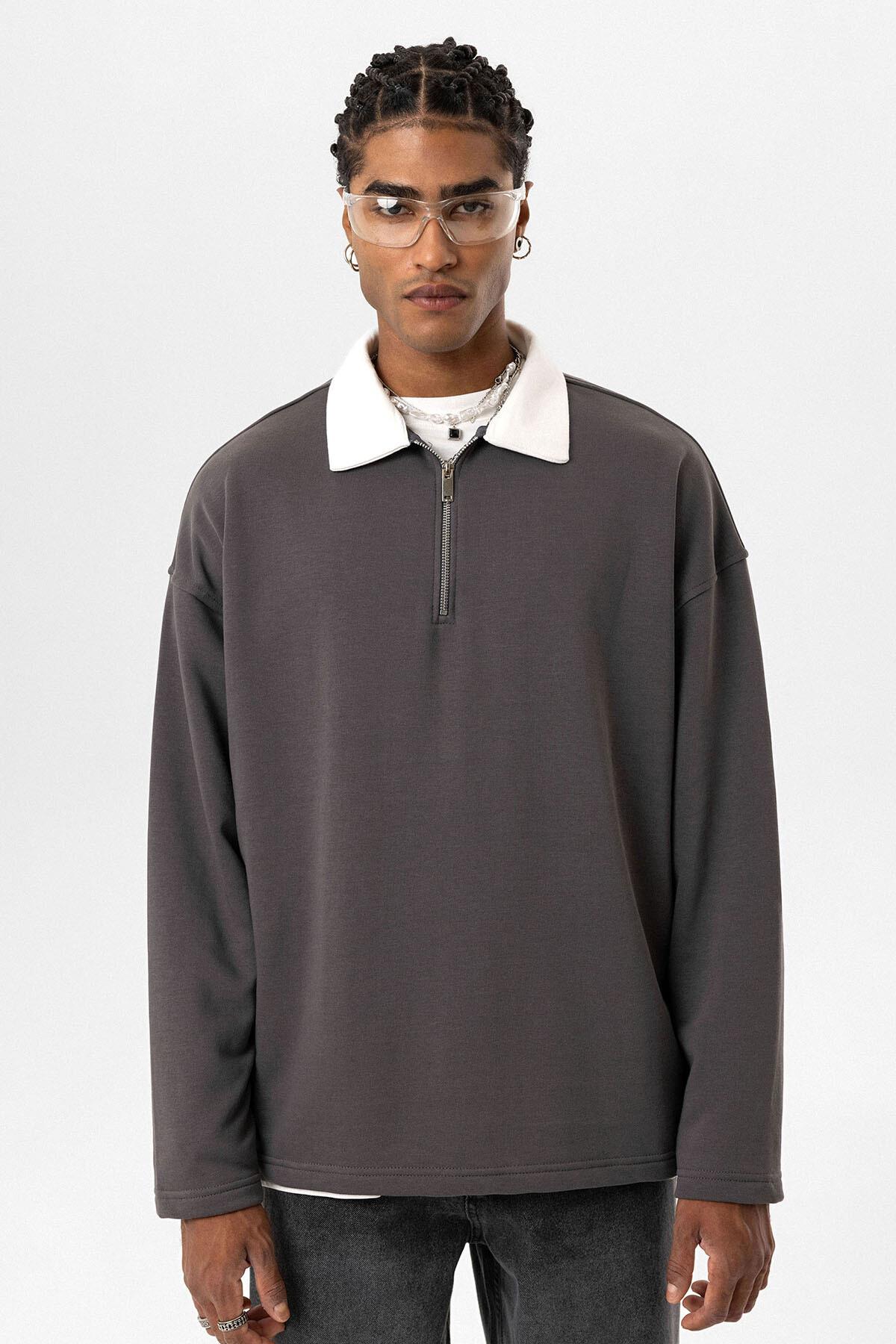 Basıc Polo Yaka Fermuar Detaylı Sweatshirt Füme