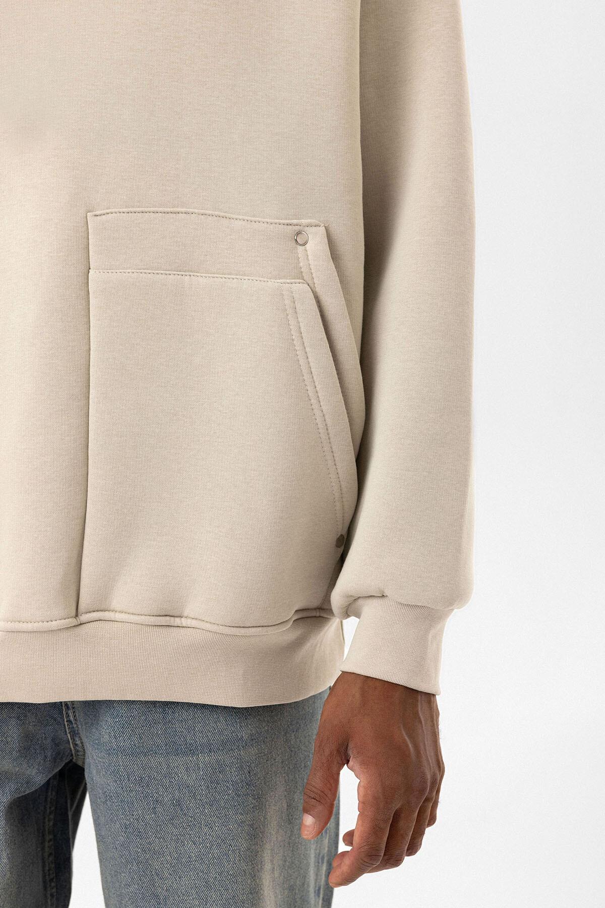 Cep Detaylı Kapüşonlu Oversize Sweatshirt Buz Grisi