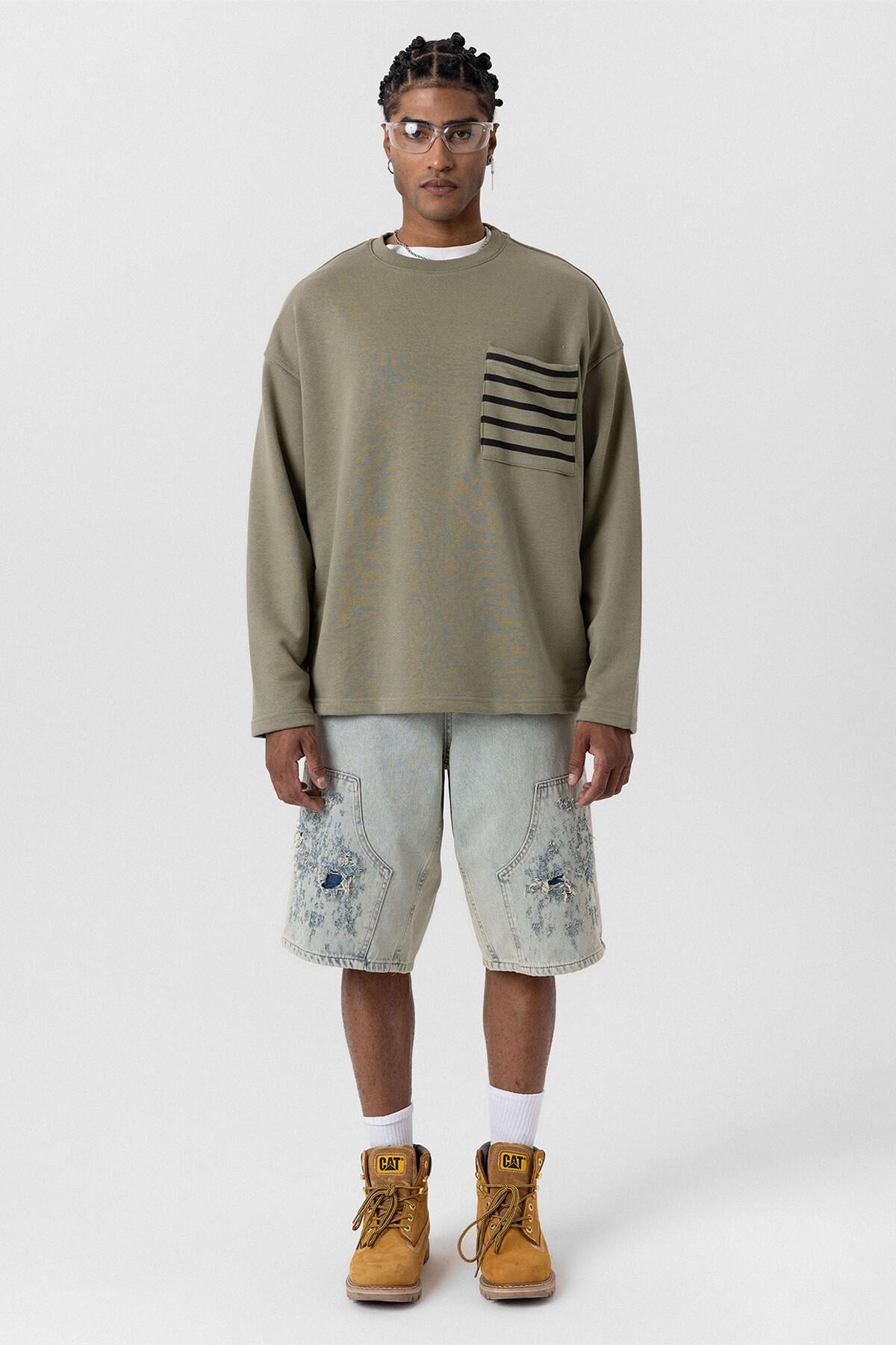Cep Detaylı Oversize Sweatshirt Haki