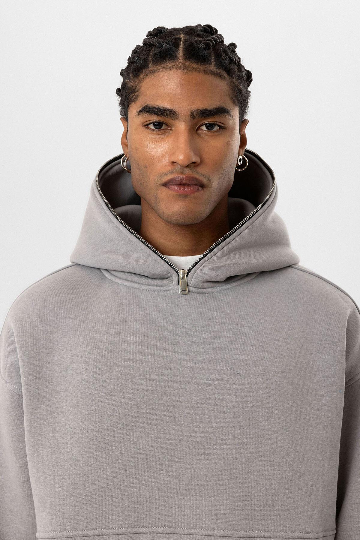 Çift Cep Fermuar Detaylı Kapüşonlu Sweatshirt Açık Gri
