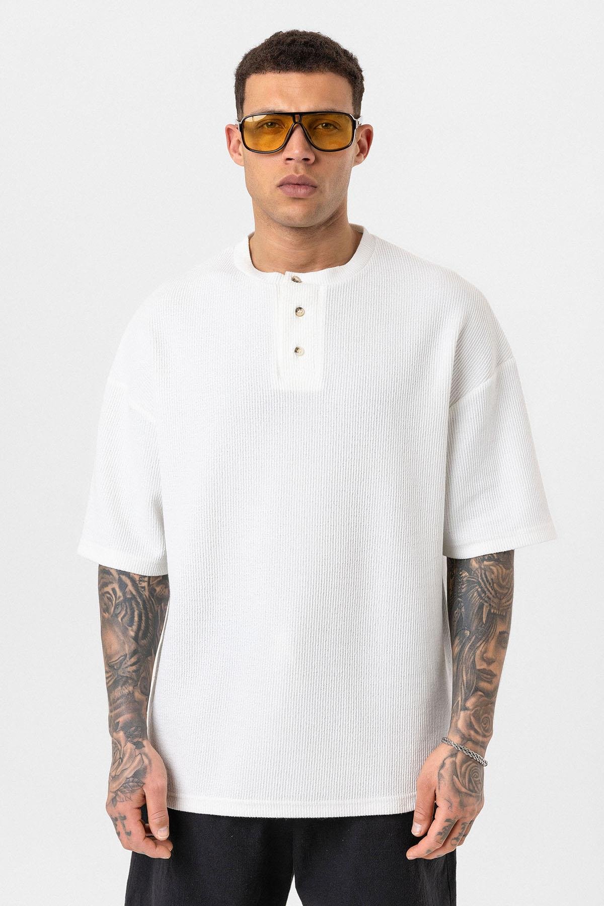 Düğmeli Yaka Oversize Tişört Ekru