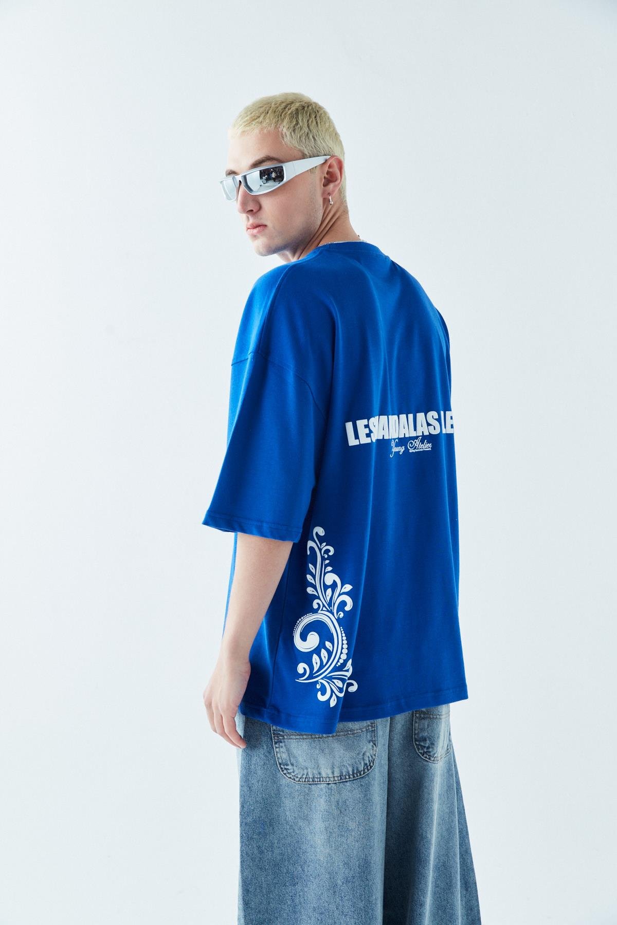 Les Mandalas Arka Baskılı Oversize Tişört Saks