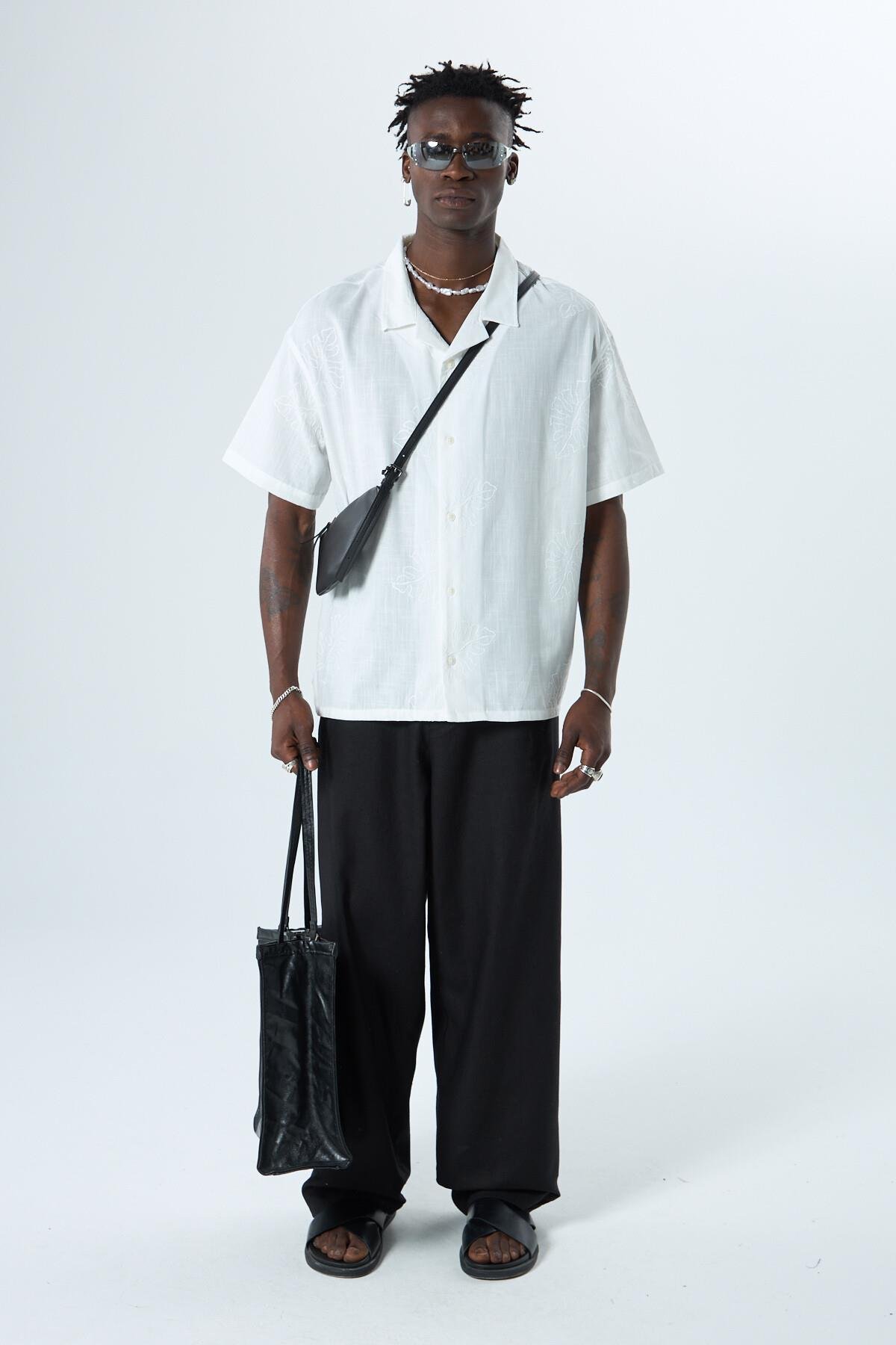 Nakış Detaylı Oversize Keten Gömlek Ekru