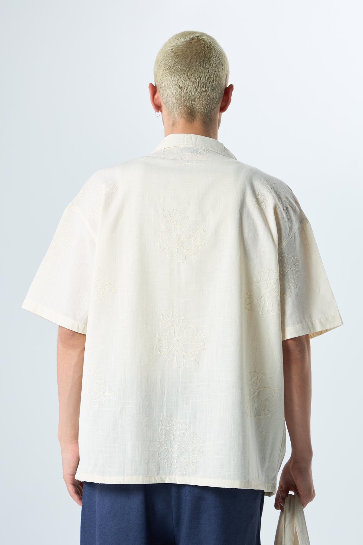 Nakış Detaylı Oversize Keten Gömlek Naturel