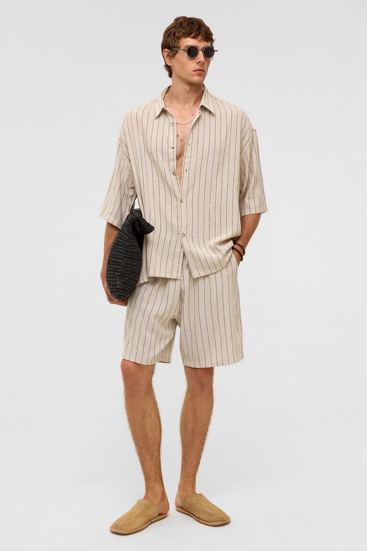 Oversize Çizgili Kısa Kollu Keten Gömlek Siyah