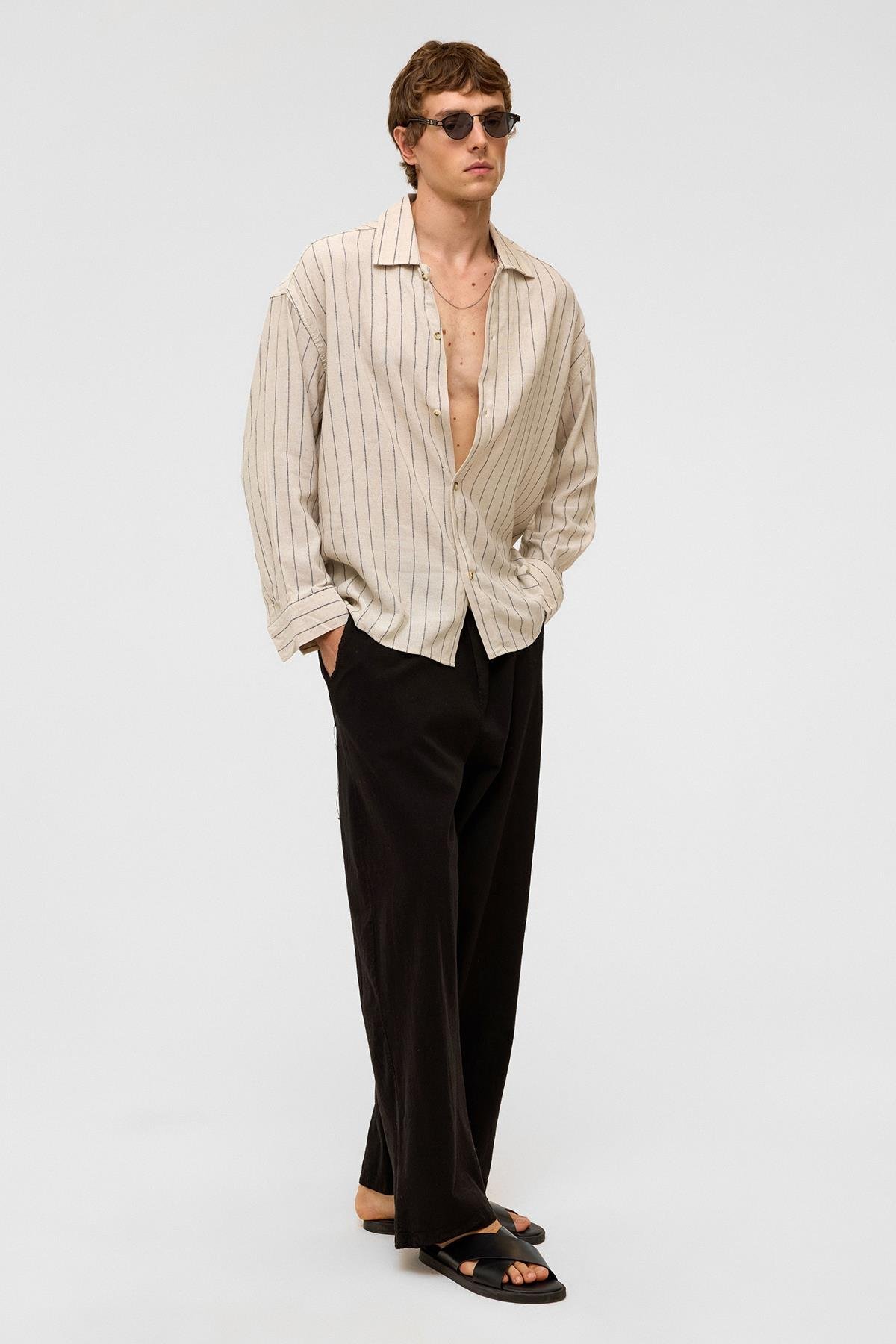 Oversize Uzun Kollu Çizgili Keten Gömlek Siyah