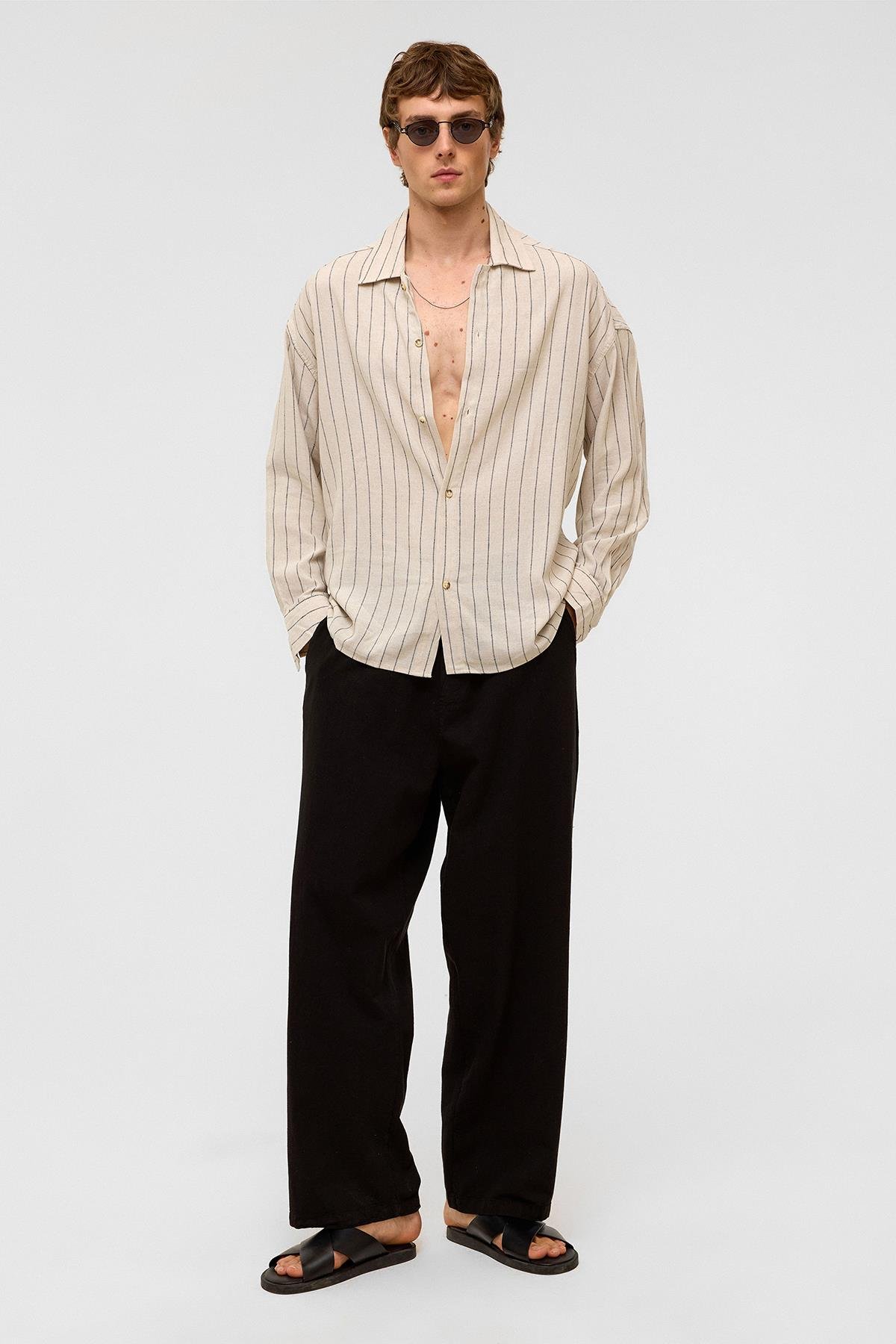 Oversize Uzun Kollu Çizgili Keten Gömlek Siyah