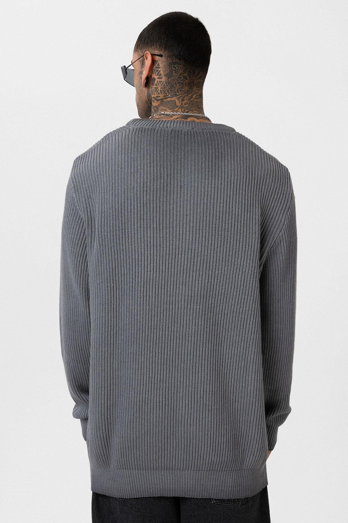 Oversize Yıkamalı Triko Kazak Gri