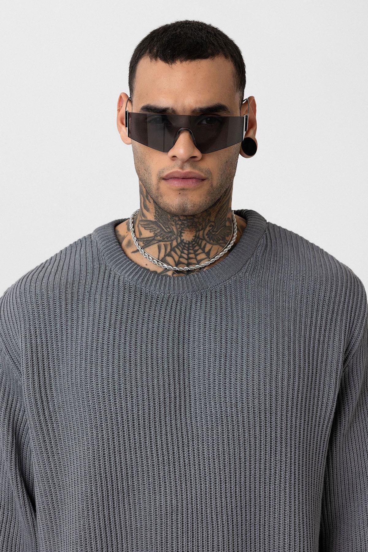 Oversize Yıkamalı Triko Kazak Gri