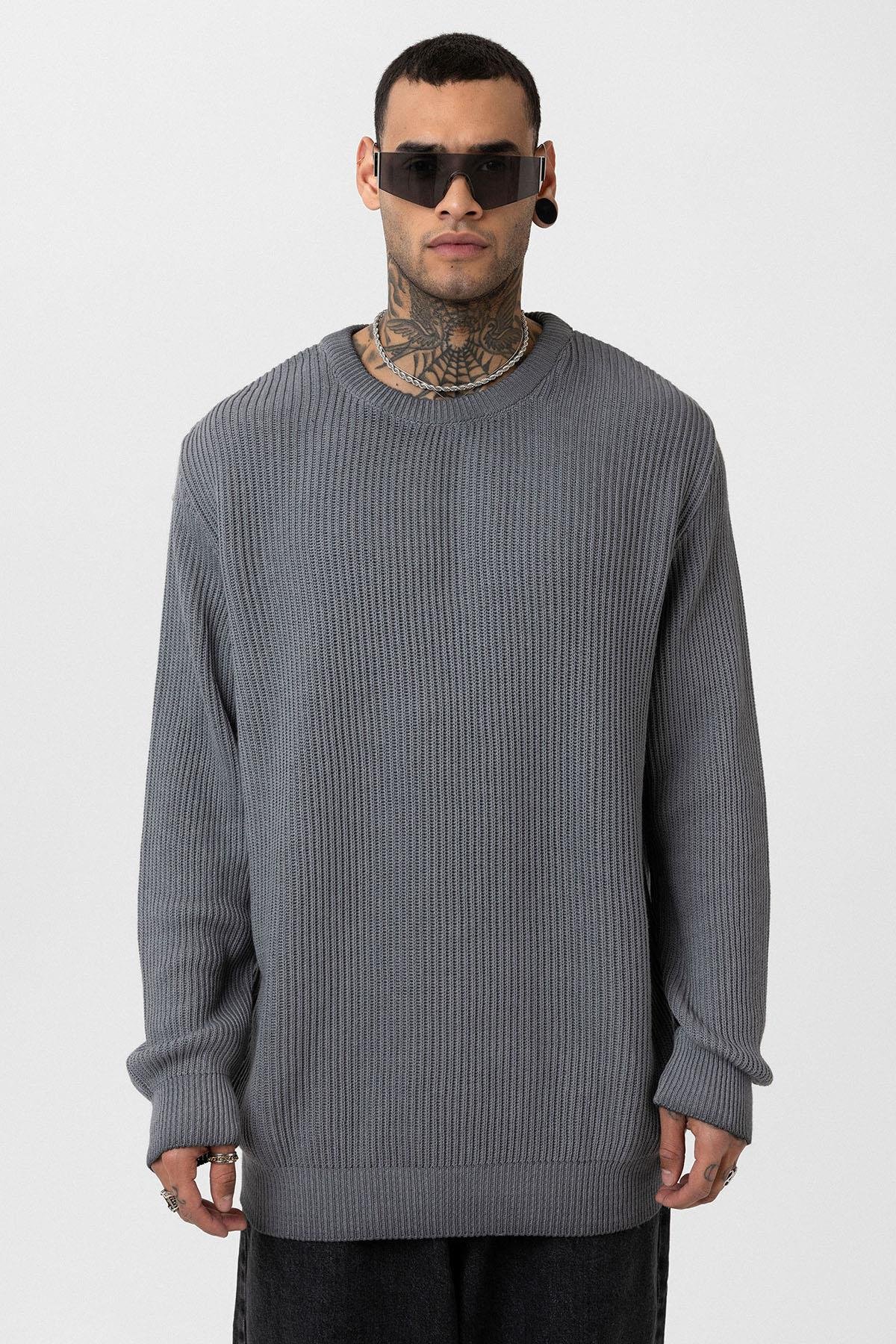 Oversize Yıkamalı Triko Kazak Gri