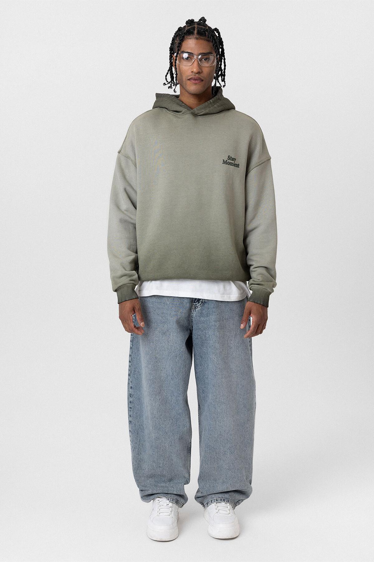 Premıum Yıkamalı Yazı Detaylı Oversize Kapüşonlu Sweatshirt Açık Haki