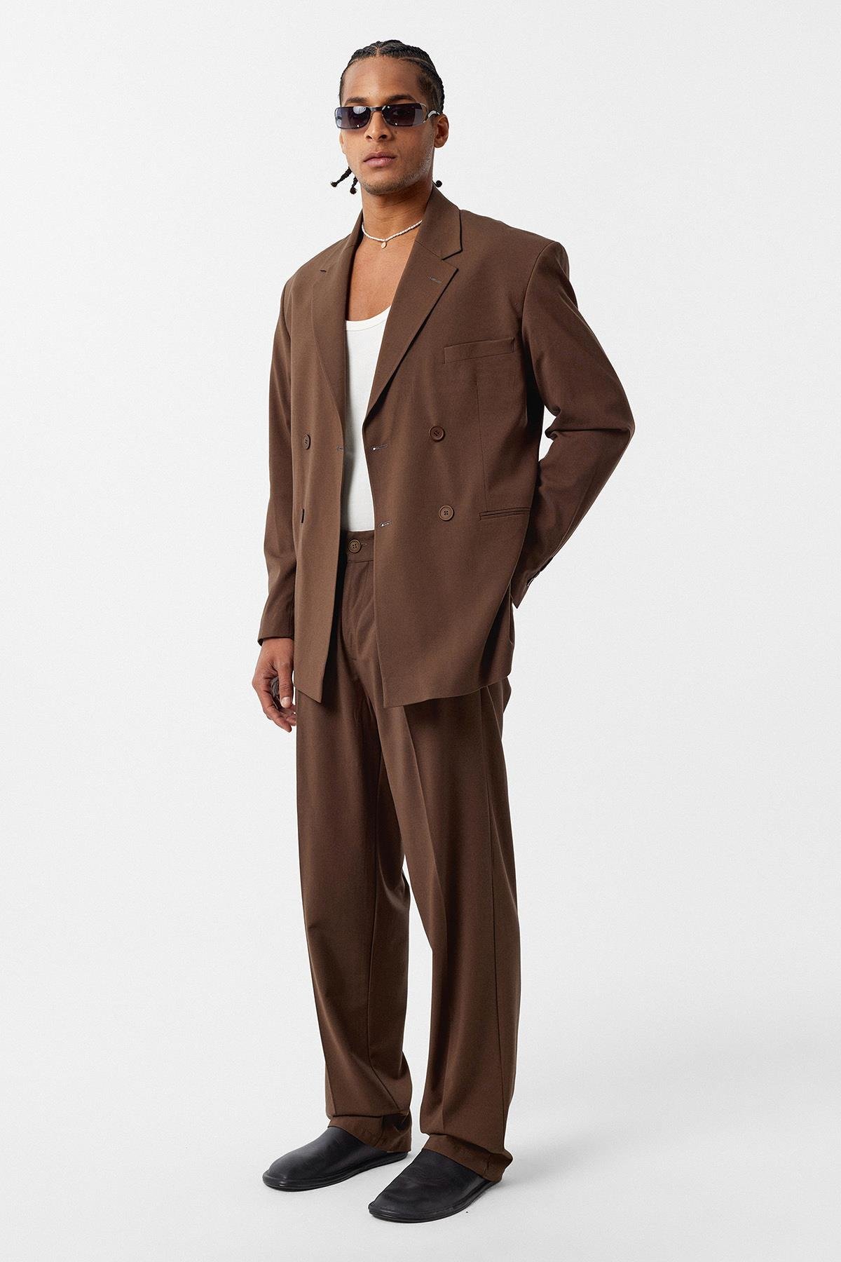 Rahat Kalıp Kruvaze Takım Elbise Açık Kahve