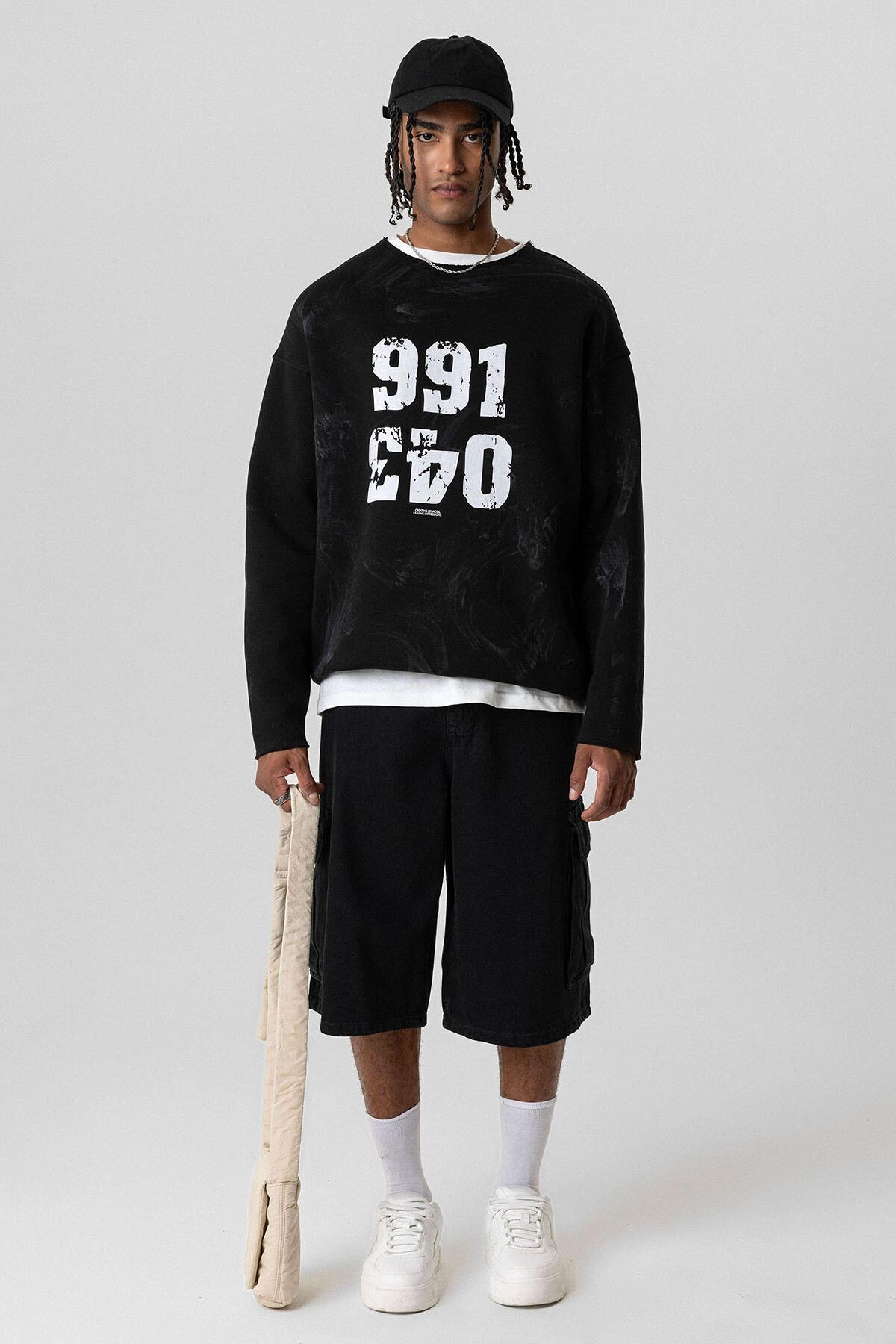 Yazı Detaylı Oversize Sweatshirt Siyah