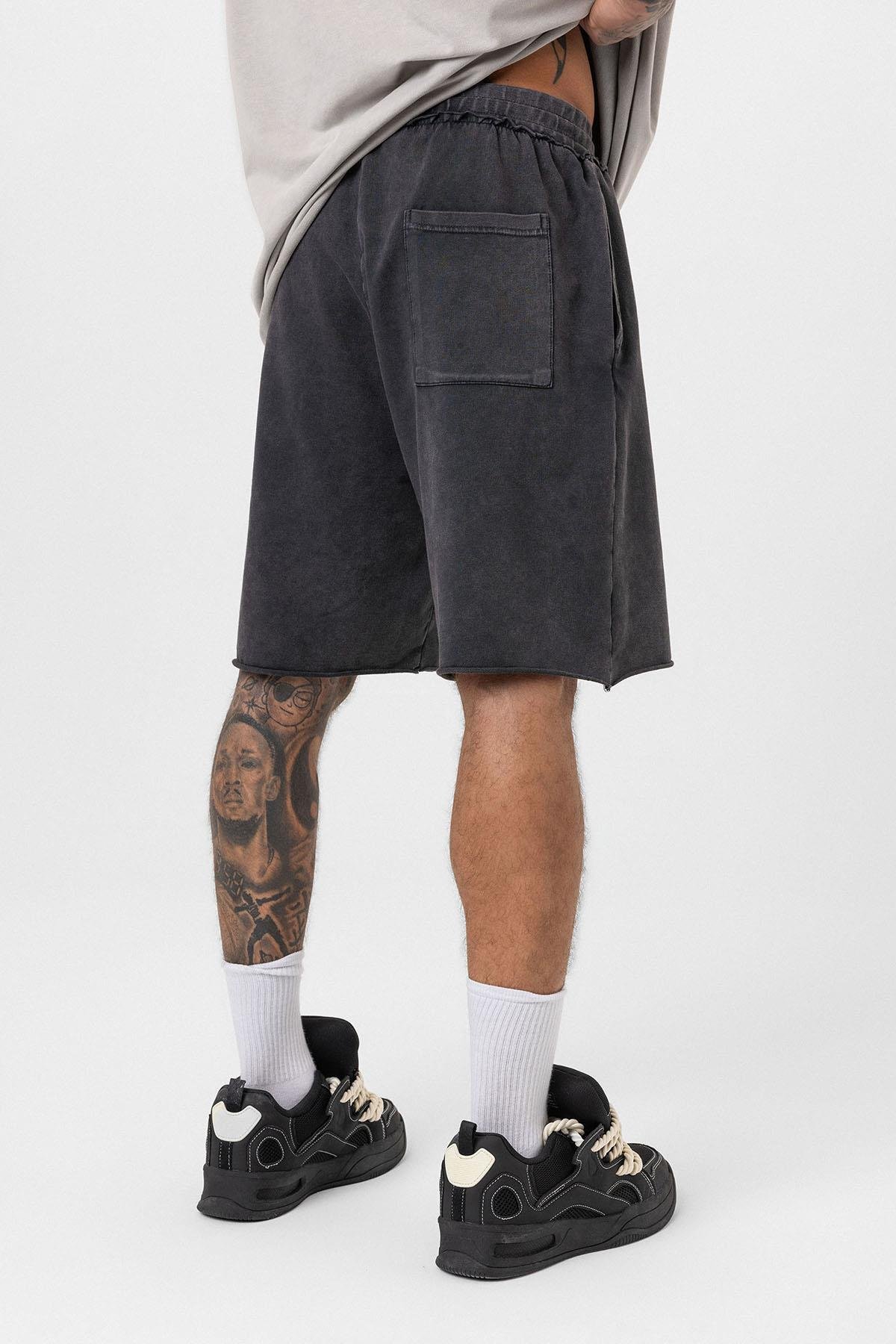 Yıkamalı Oversize Şort Siyah