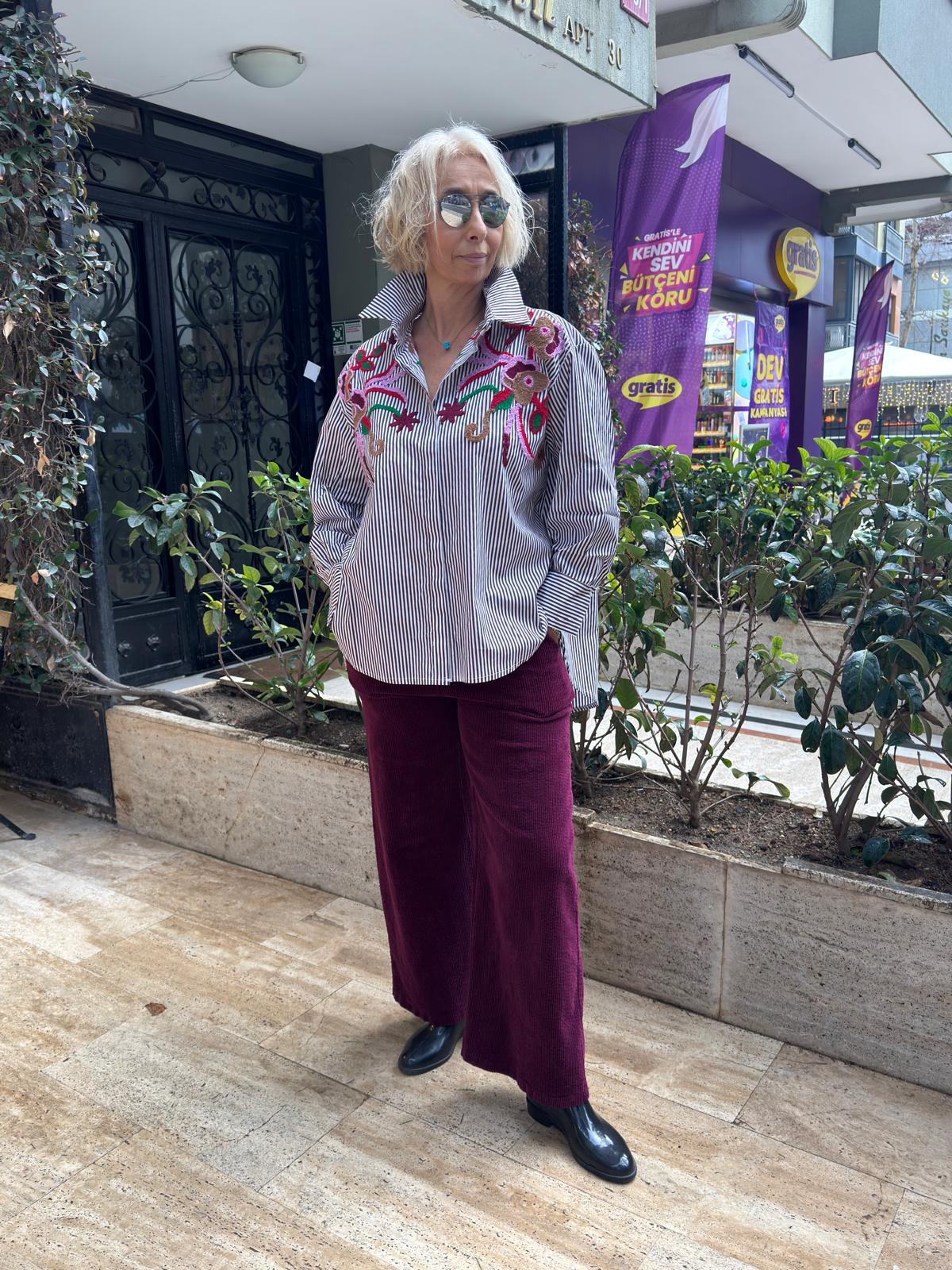 Çizgili Gömlek