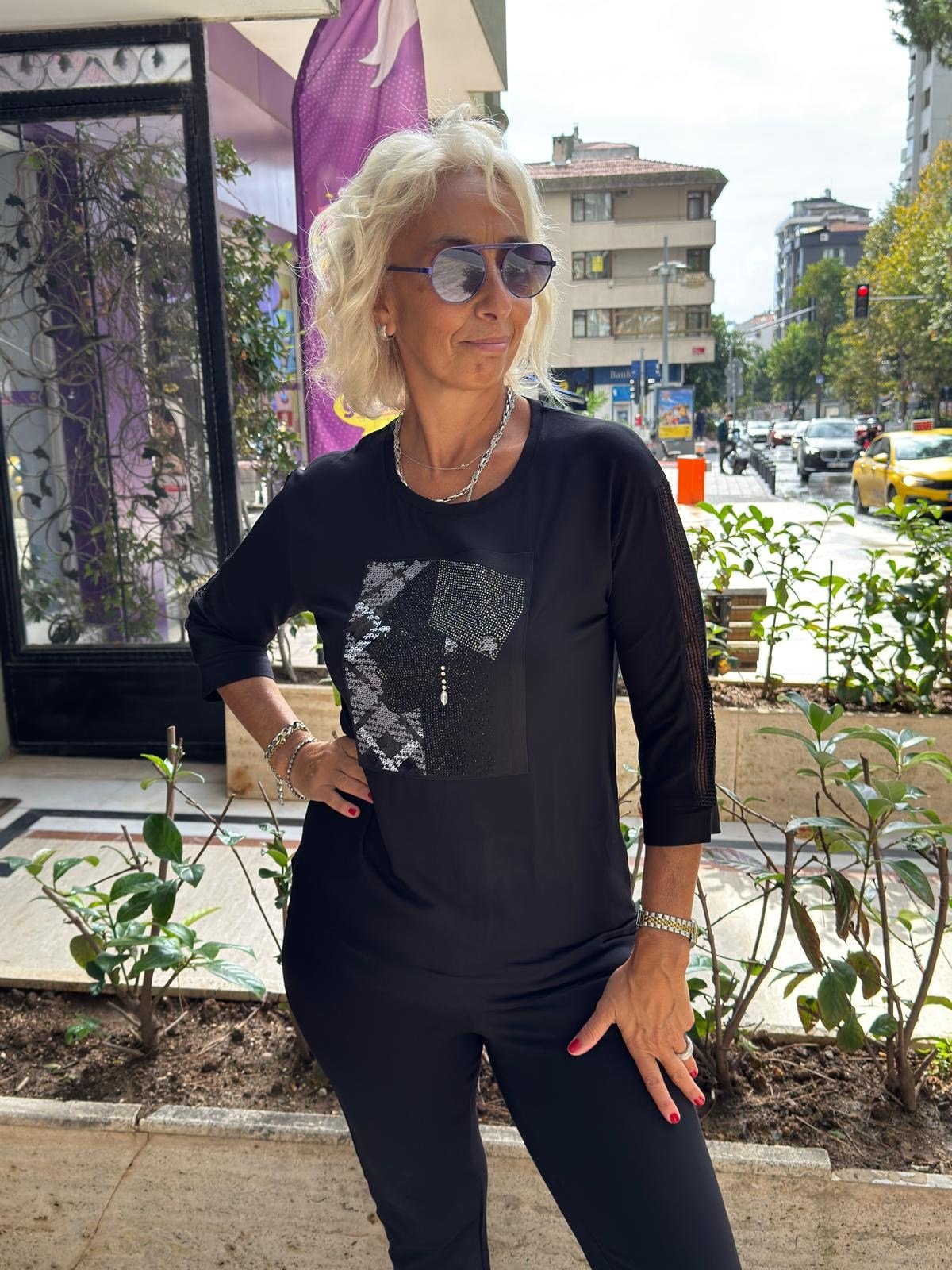 Ekose Bsnli Taş Detaylı Truvakar Bluz 