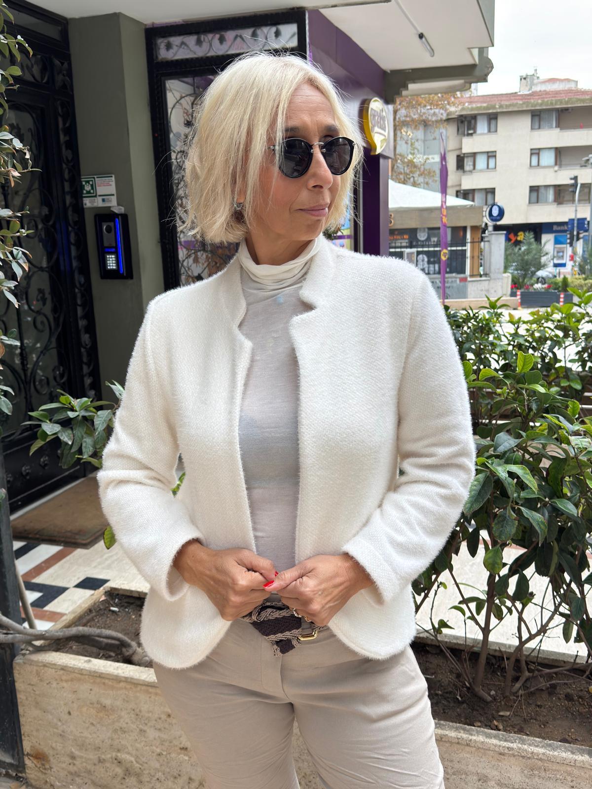 Hakim Yaka Ceket