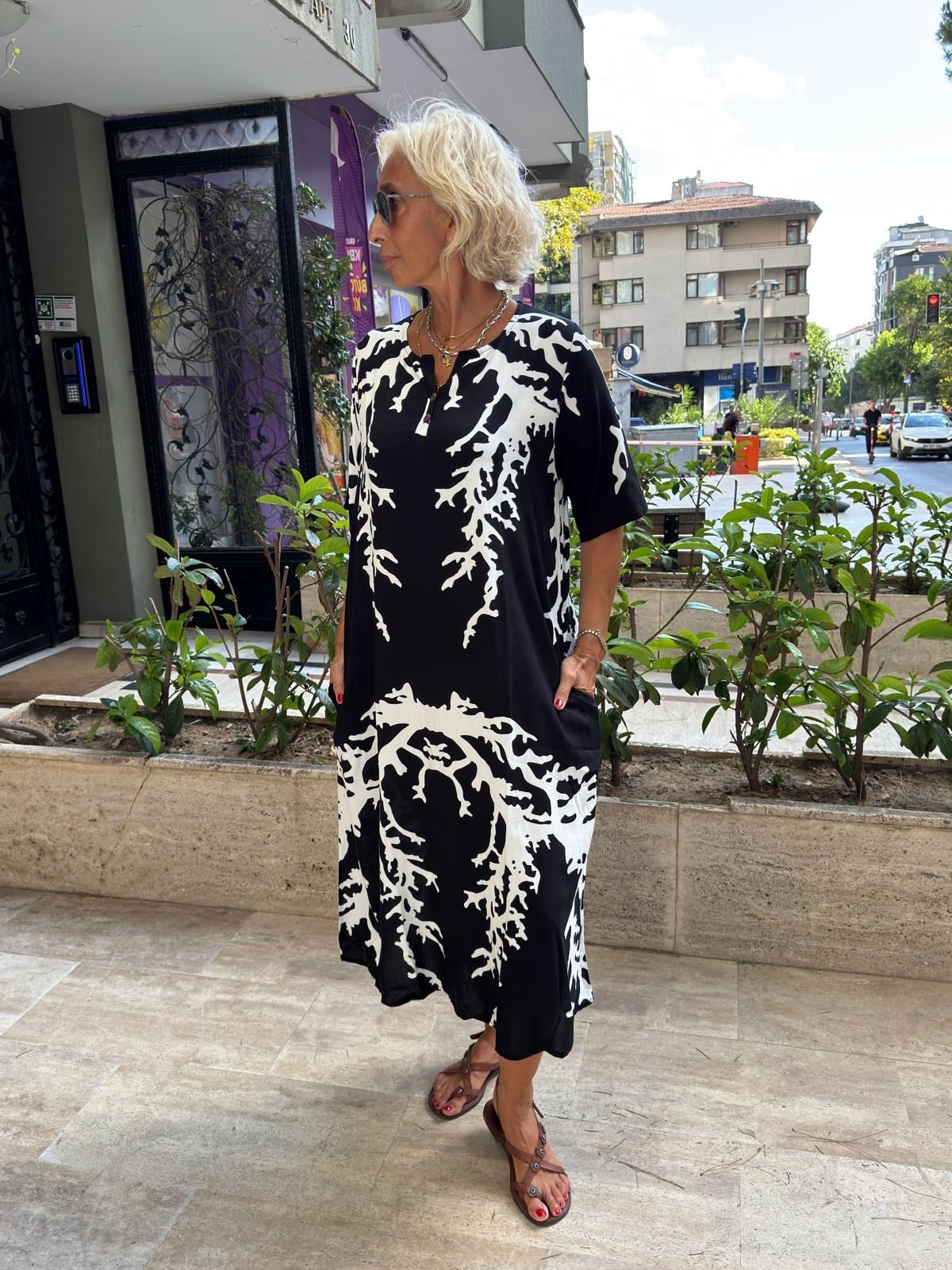 Patlı Mercan Elbise