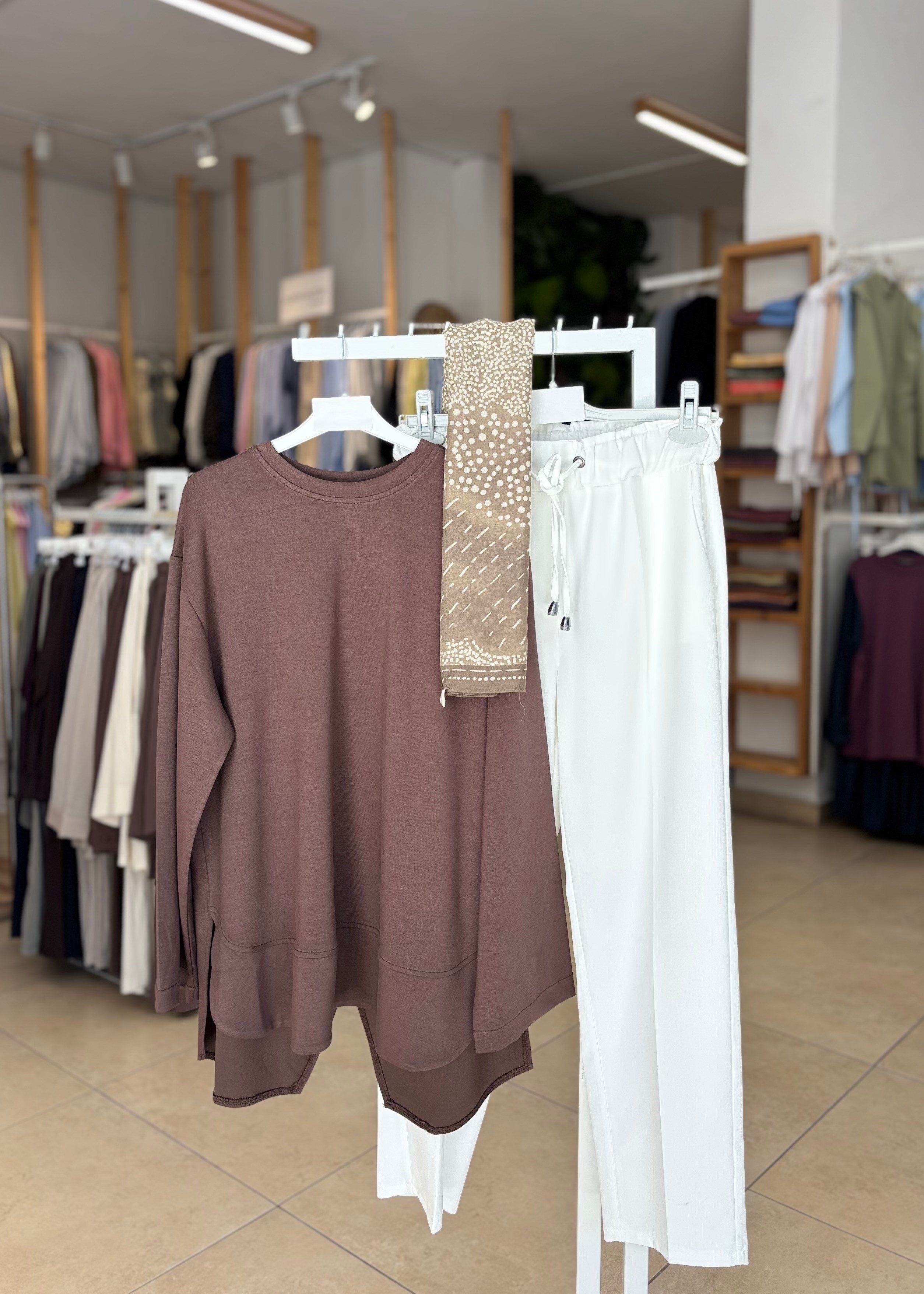 ÇIT ÇIT DETAYLI SWEAT