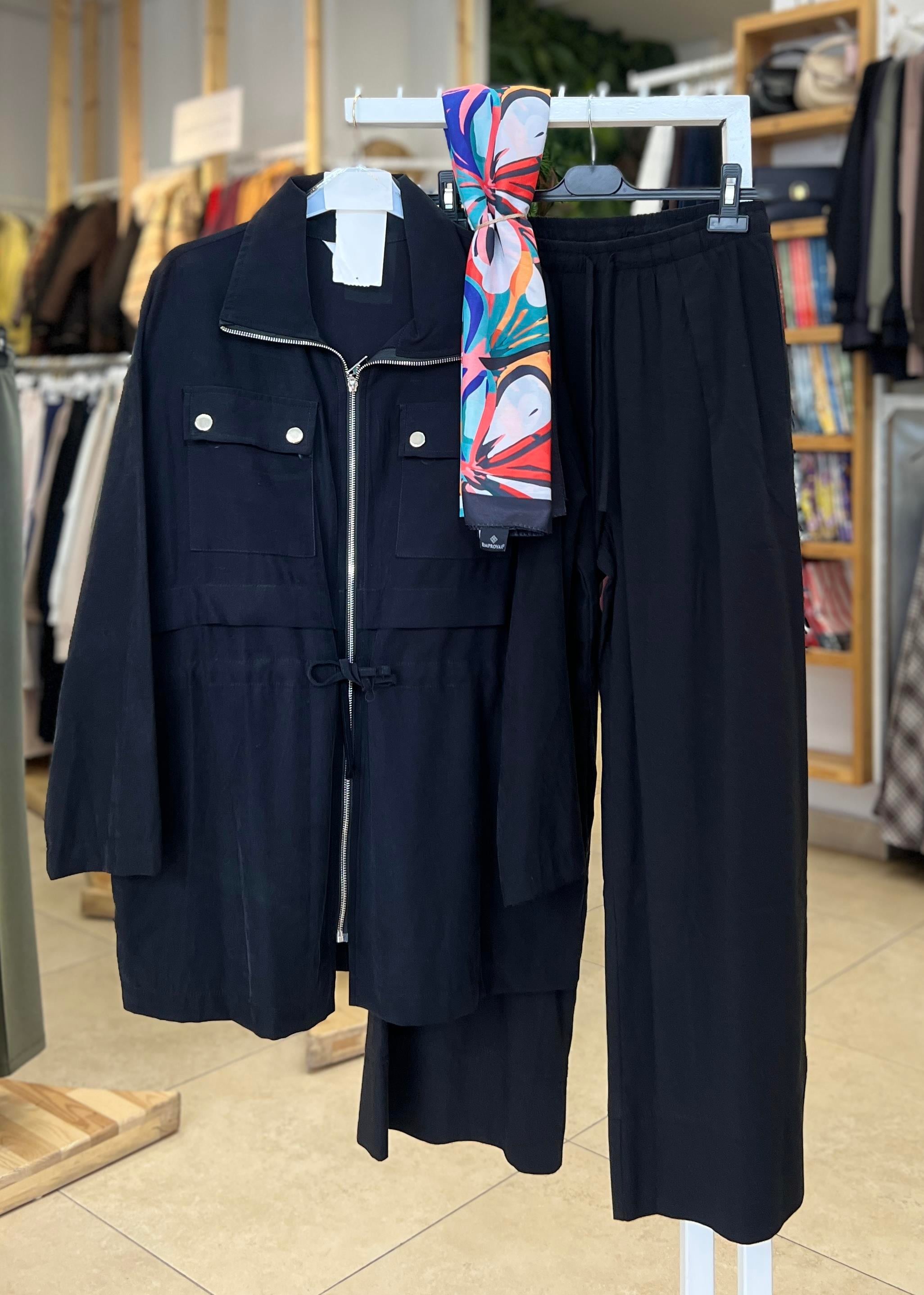 FERMUARLI DİK  YAKA