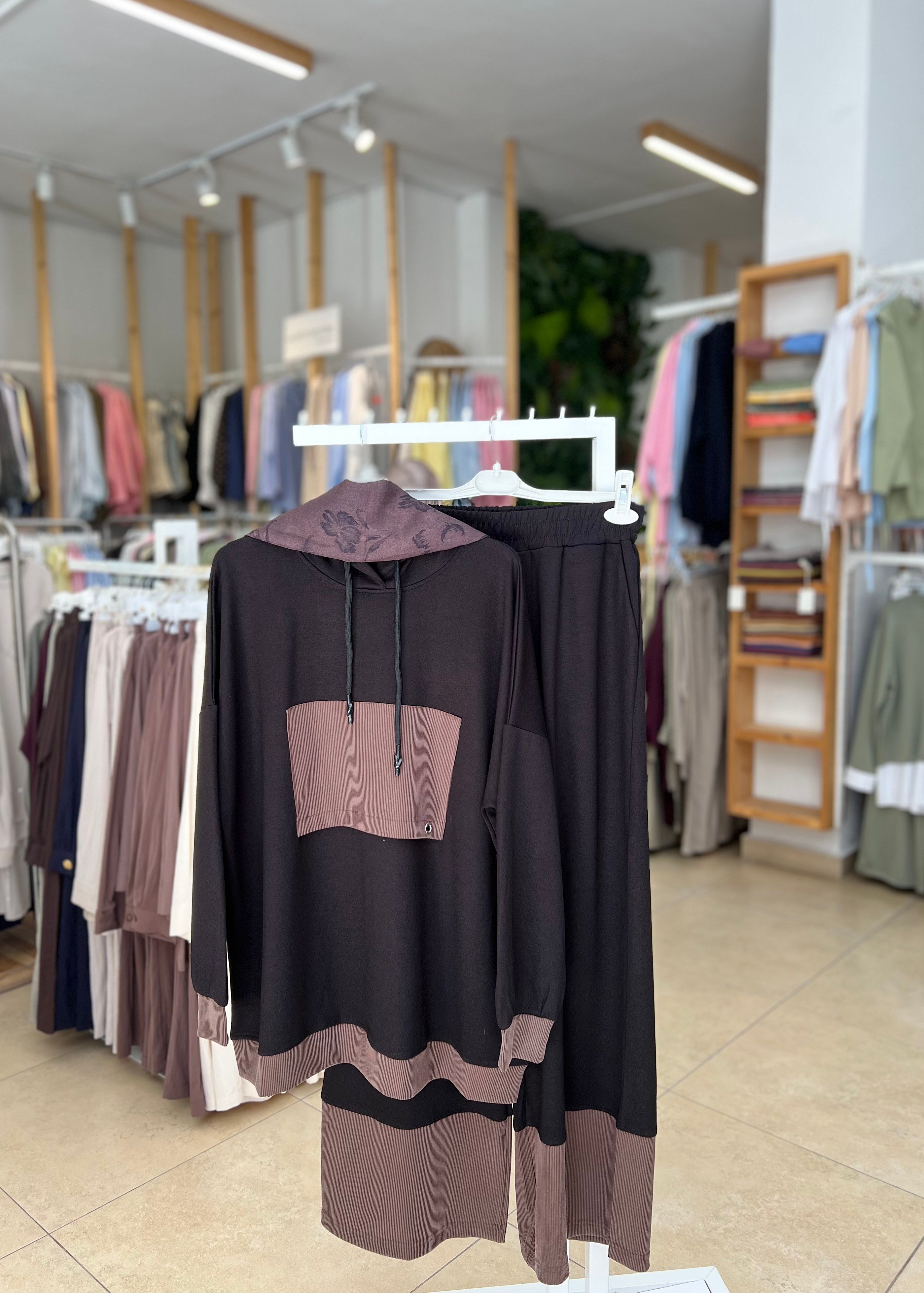 OYSHO KUMAŞ RİPO GARNİLİ TAKIM