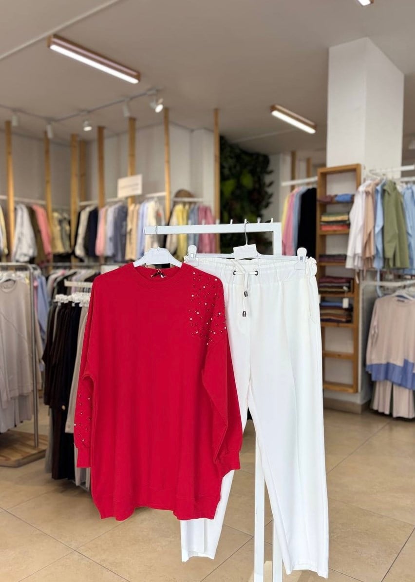 TAŞ VE İNCİ DETAYLI SWEAT