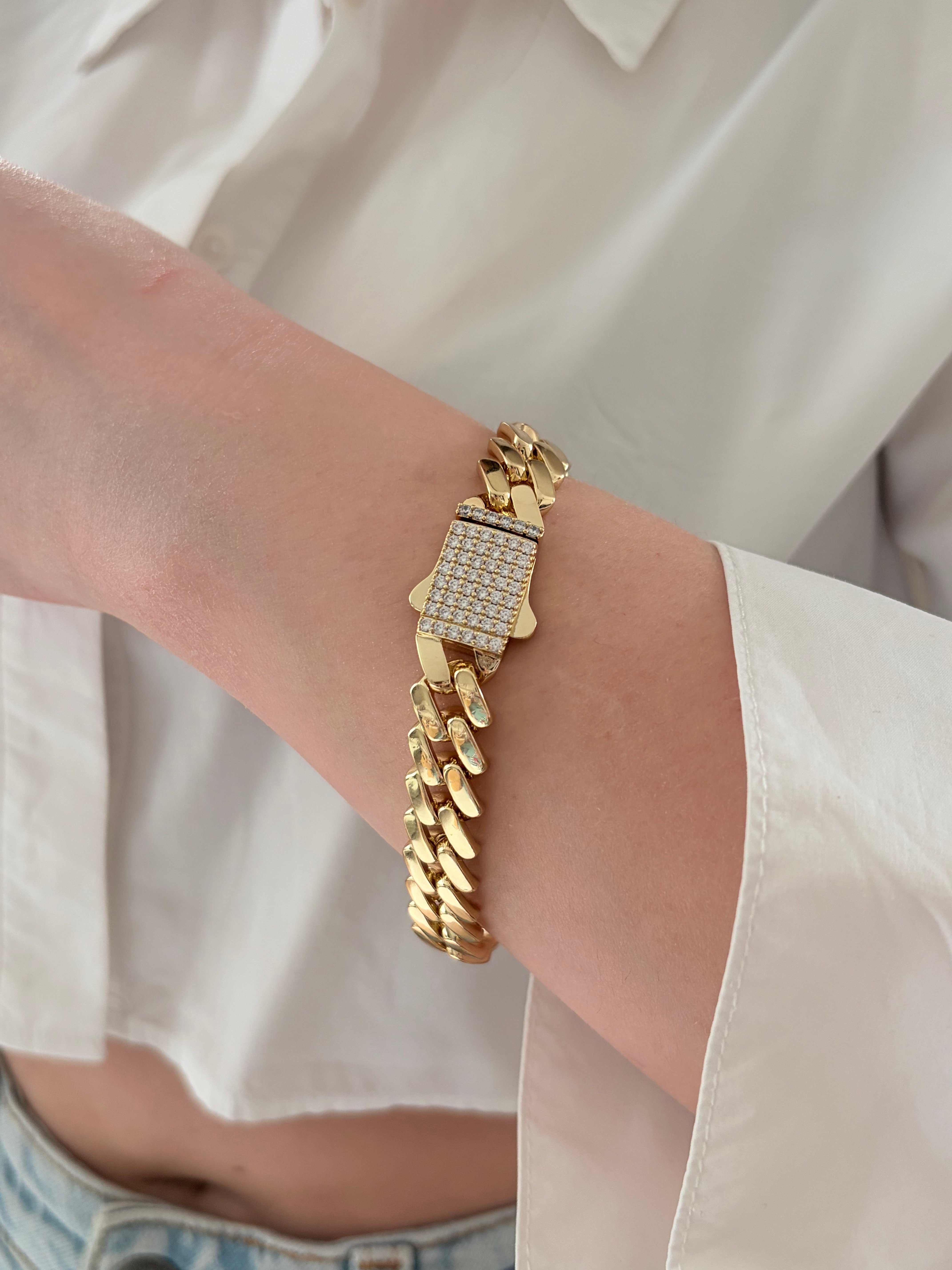 OLESYA SİNA GURMET BİLEKLİK