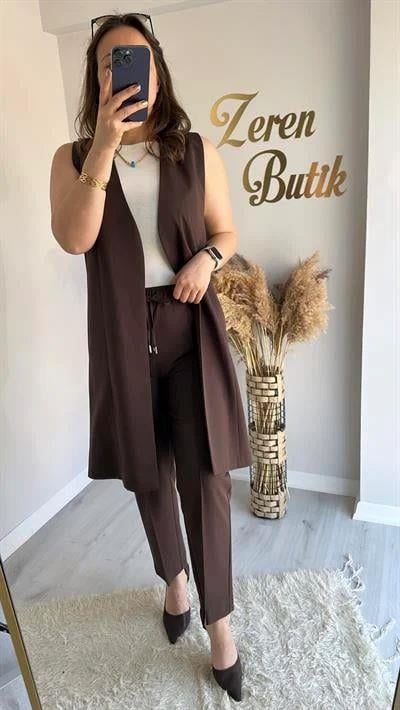 BELİ LASTİKLİ DÜZ PANTOLON