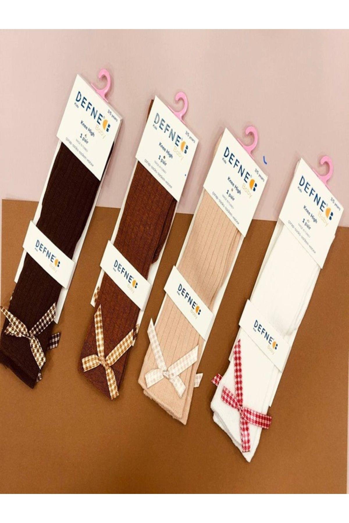 1 Adet Kız Çocuk  Kareli Fiyonklu Deteylı Beyaz Kahve Dizaltı Çorabı