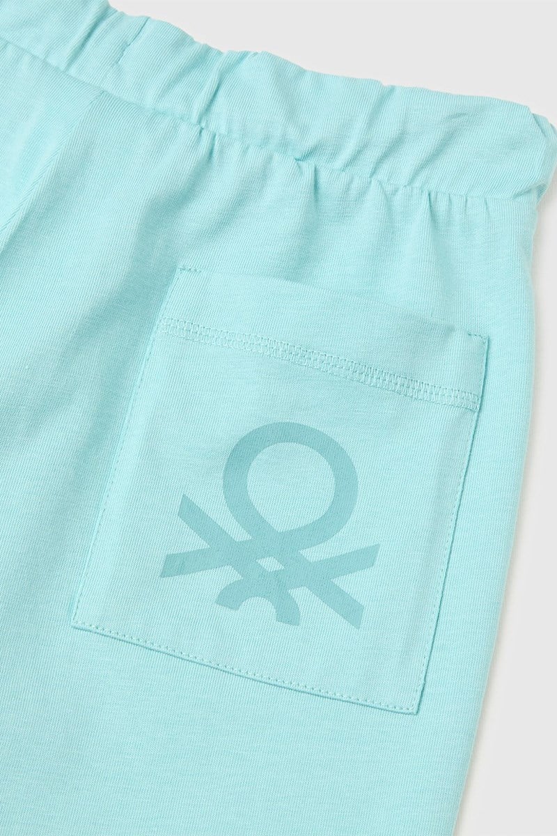 United Colors of Benetton Erkek Çocuk Logo İşleme Detaylı Yan Cepli Bermuda Şort Su Yeşili  6-14 Yaş