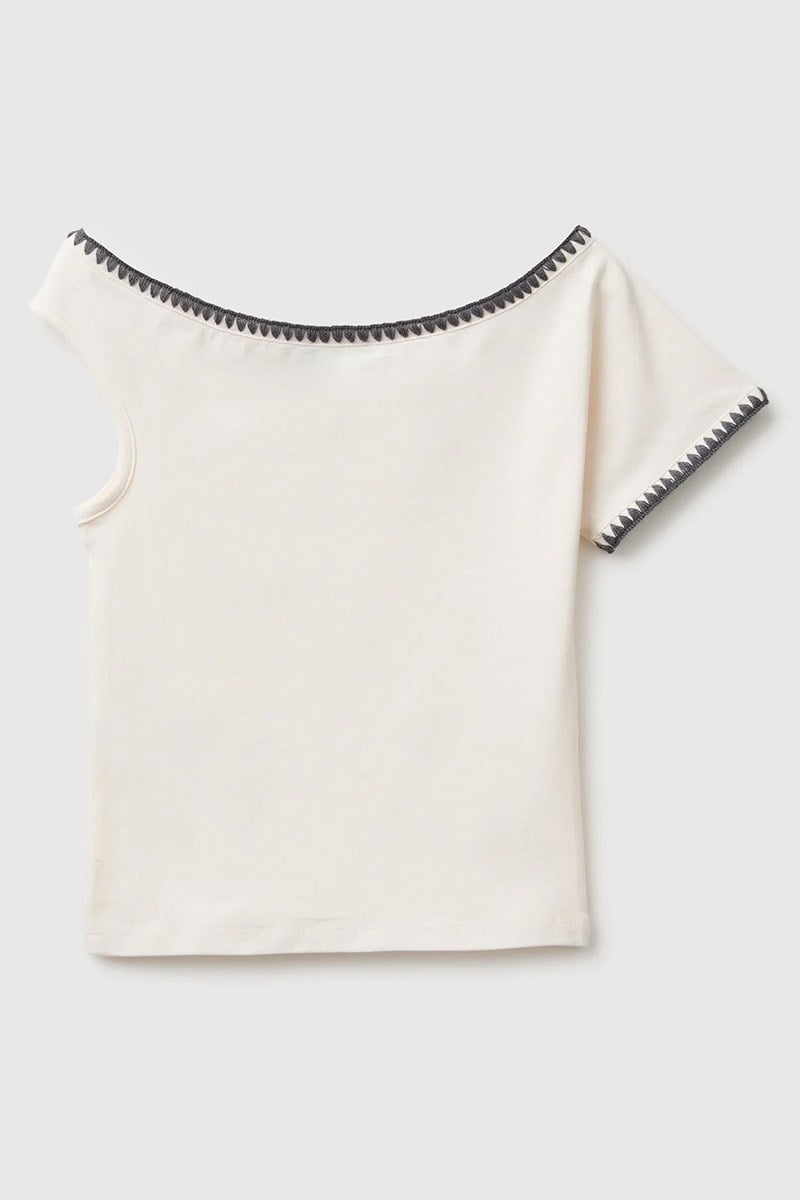 United Colors of Benetton Kız Çocuk Asimetrik Yaka İşleme Detaylı T-Shirt Ekru 6-14 Yaş