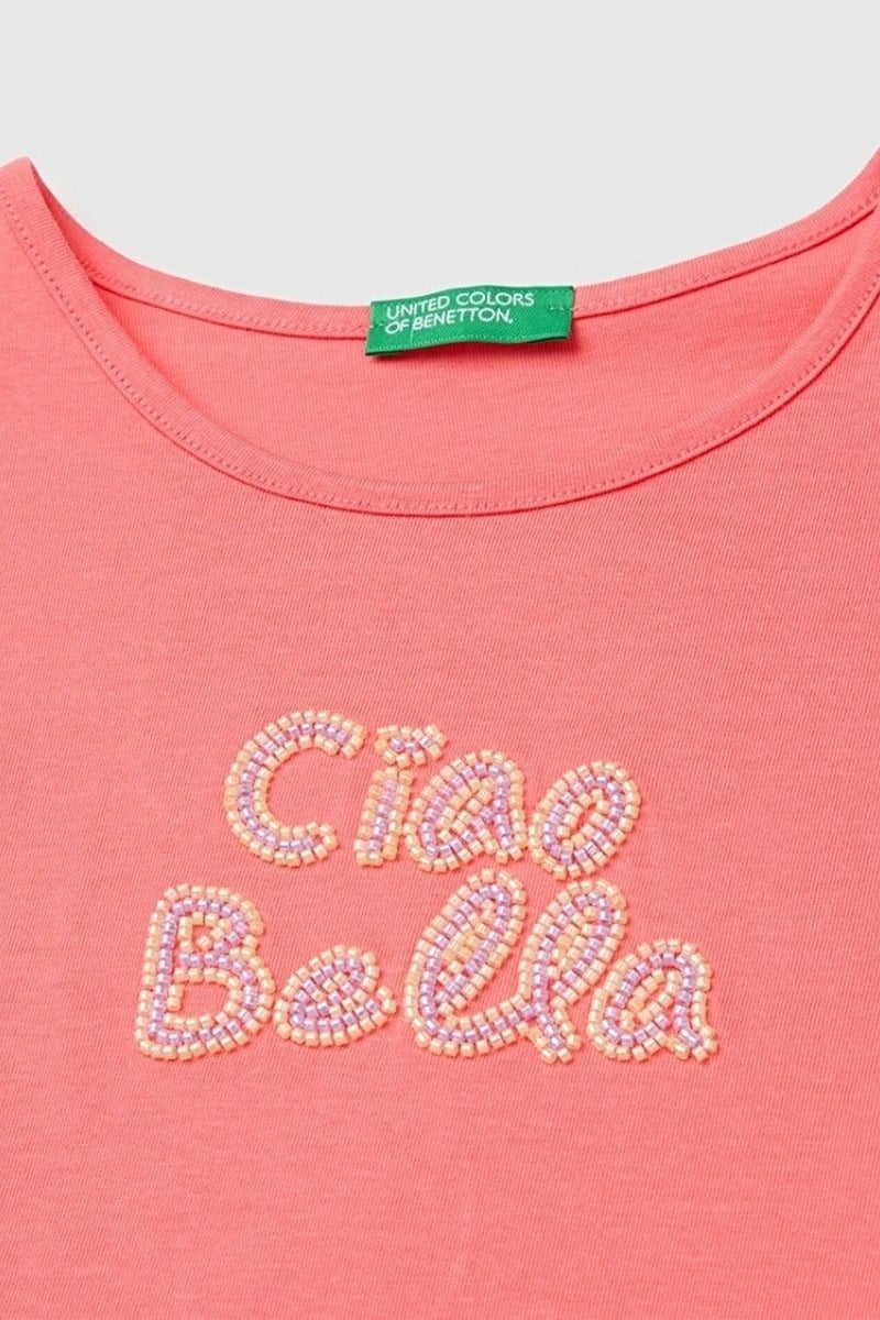 United Colors of Benetton Kız Çocuk Mercan Ön ve Arka Baskı Detaylı Boncuk İşlemeli Geniş Yaka T-Shirt 6-14 Yaş 