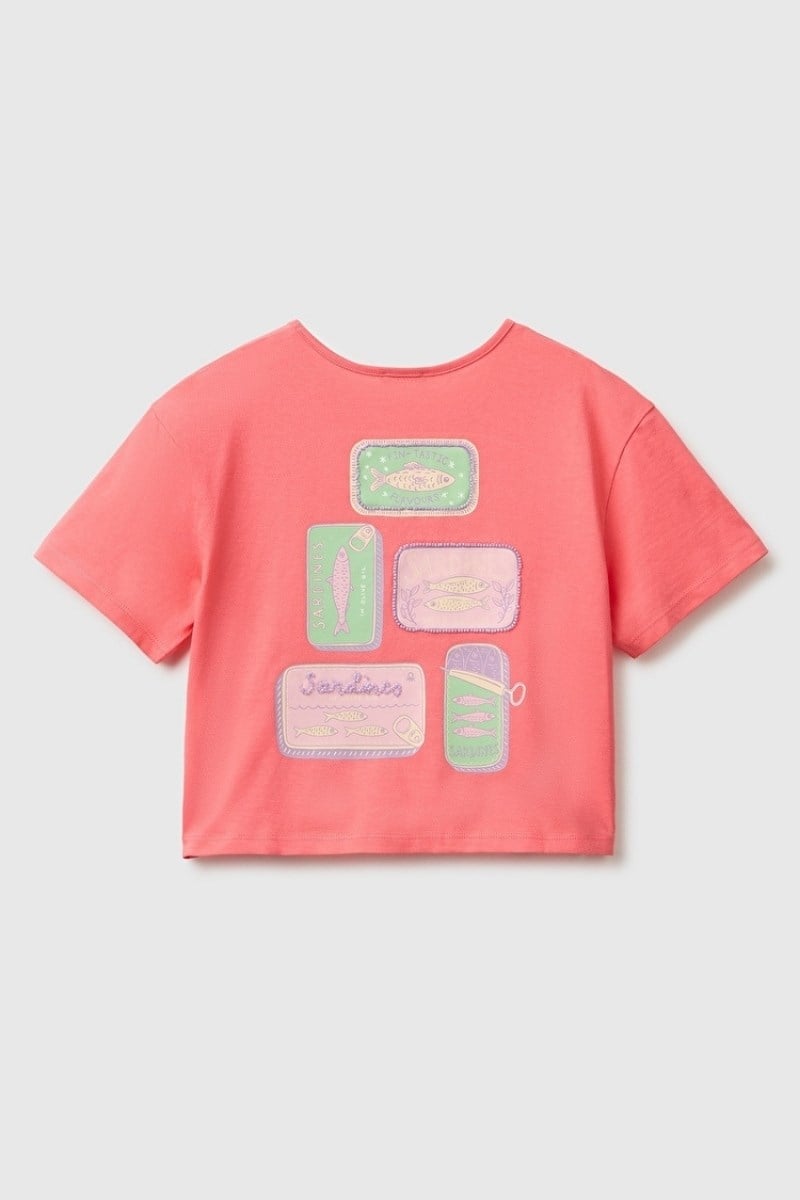 United Colors of Benetton Kız Çocuk Mercan Ön ve Arka Baskı Detaylı Boncuk İşlemeli Geniş Yaka T-Shirt 6-14 Yaş 