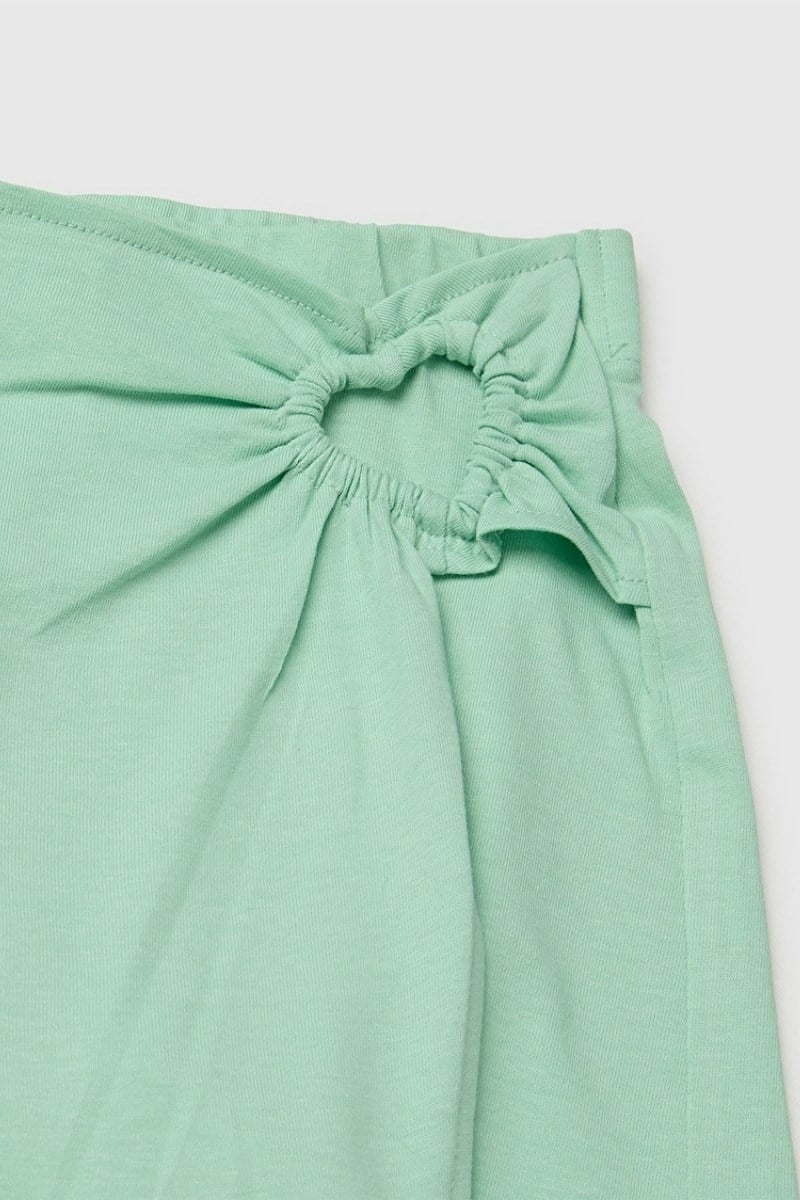 United Colors of Benetton Kız Çocuk Önü Kalp Detaylı Şort Etek Yeşil 6-14 Yaş 