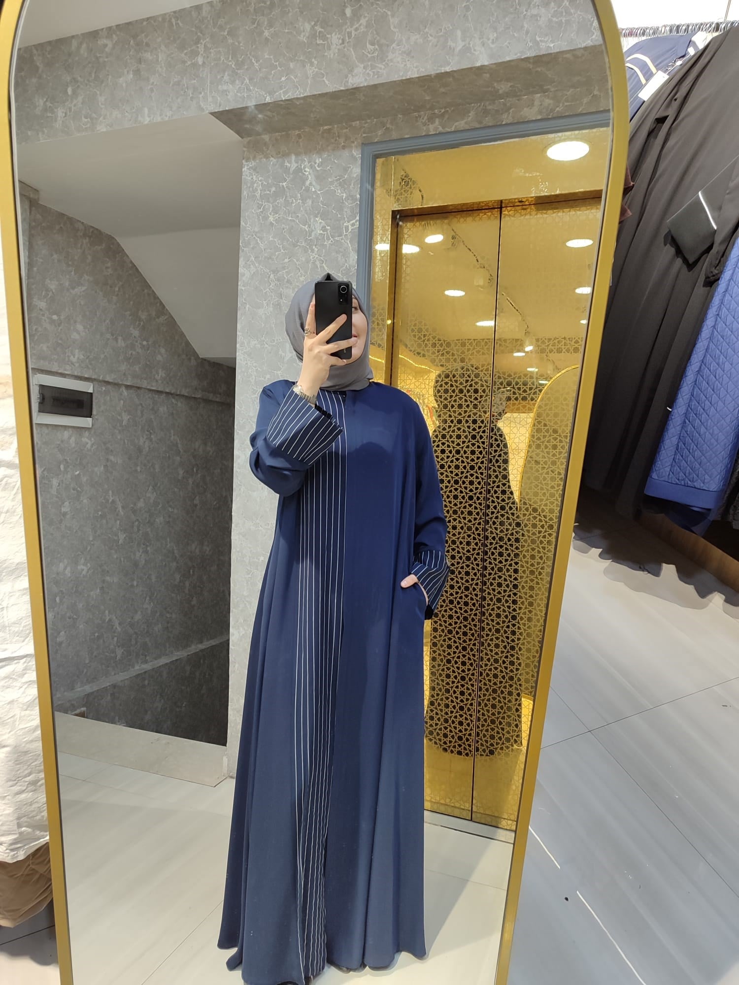 KADEEM MARKA DUBAİ İPEĞİ KUMAŞ ÇİZGİLİ FERACE