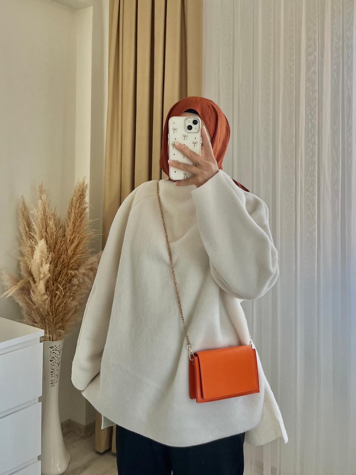 PELUŞ KAZAK