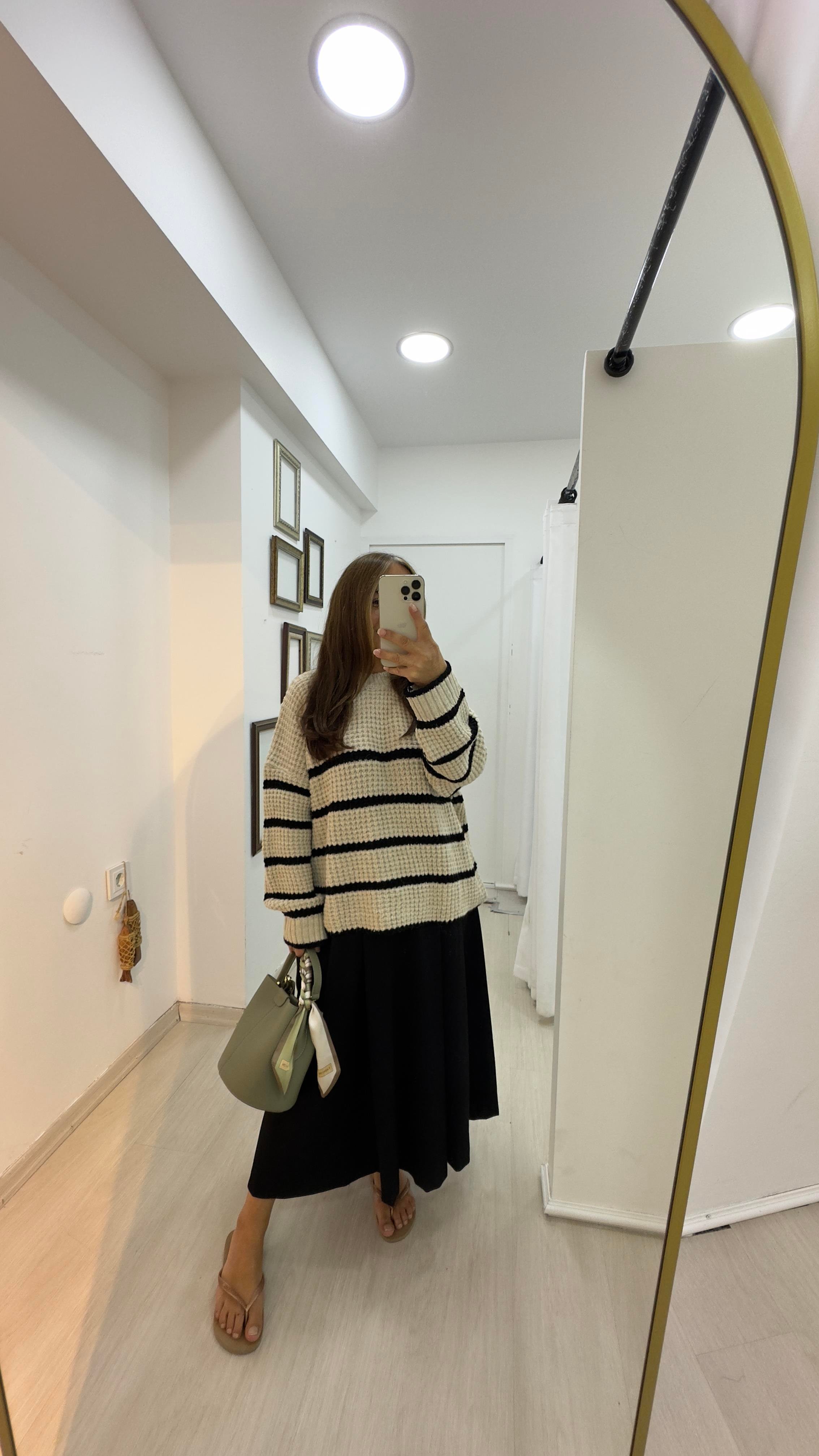 Oversize Bisiklet Yaka Triko Kazak - Bej Siyah ÇizgiliTriko & Kazak2T03