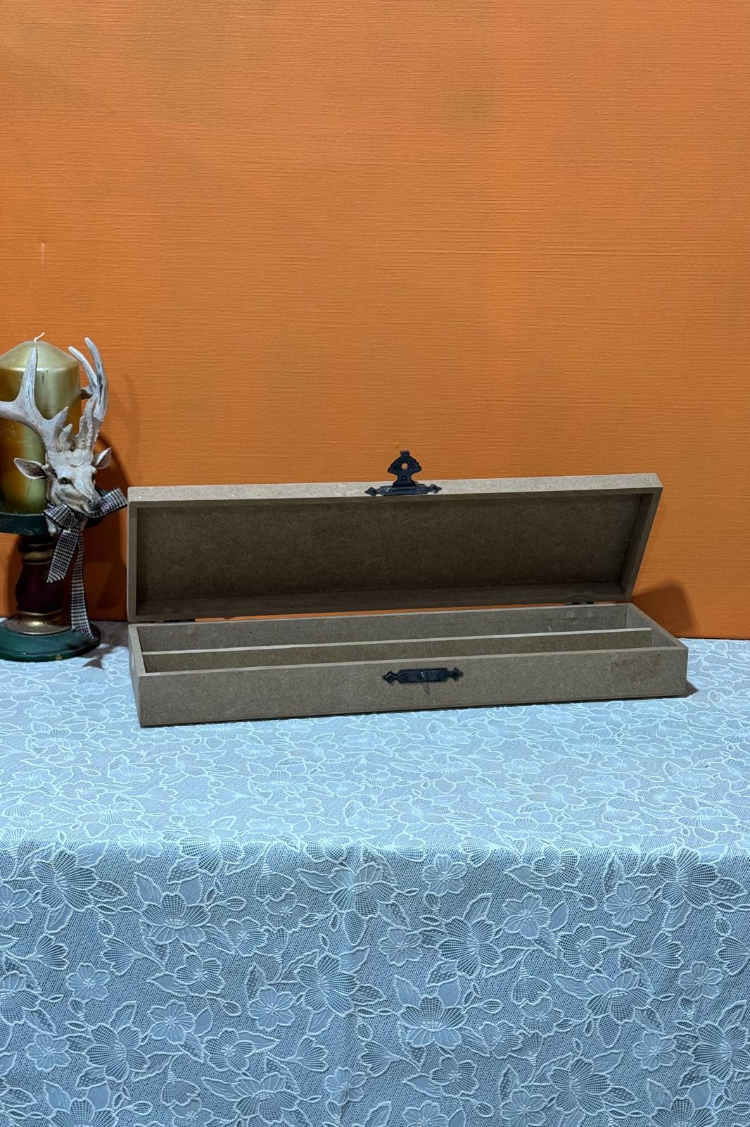 BÖLMELİ ŞİŞ FIRÇA KUTUSU 12 X 42 X 6 CM