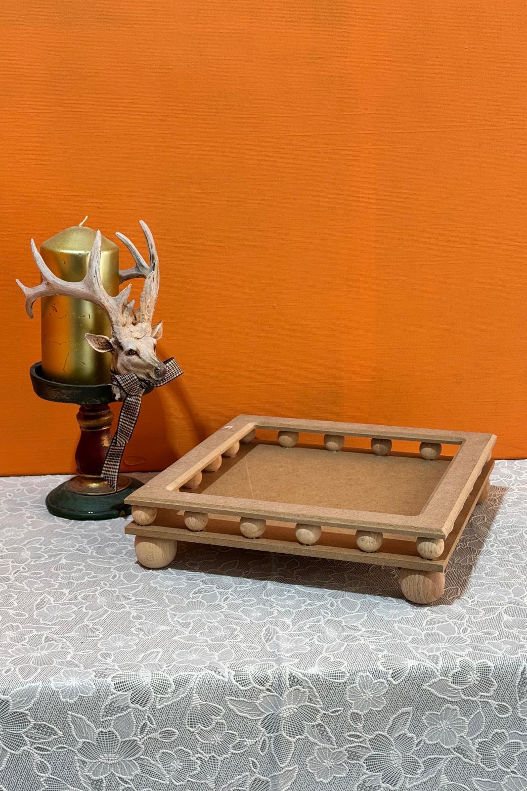 BONCUKLU KARE TEPSİ 25cm X 25cm
