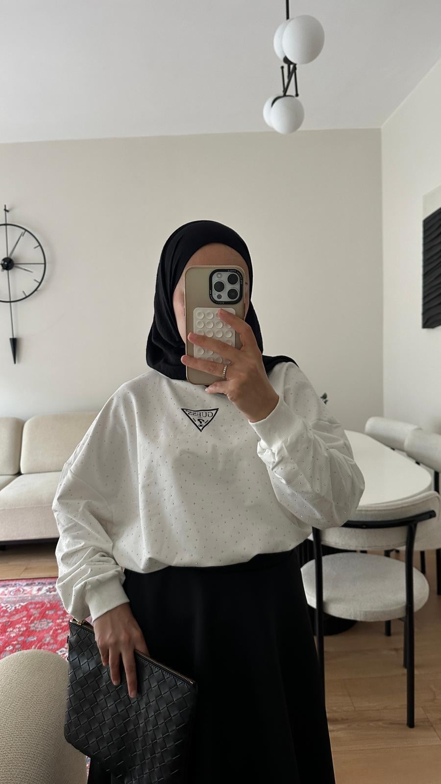 GUESS QATREMS BEYAZ