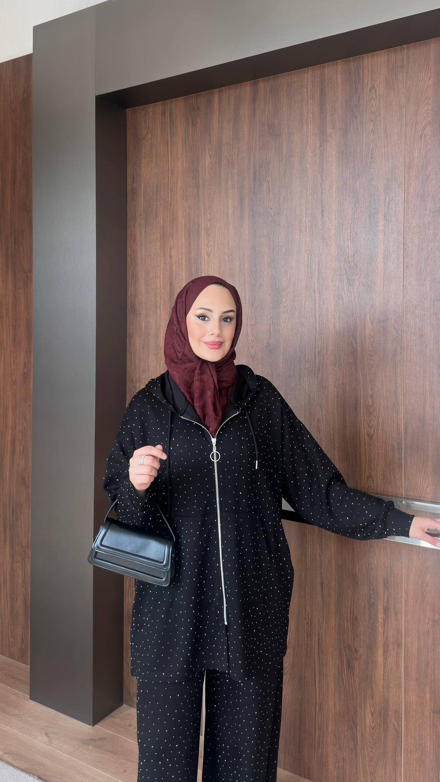 OYSHO TAŞLI TAKIM SİYAH