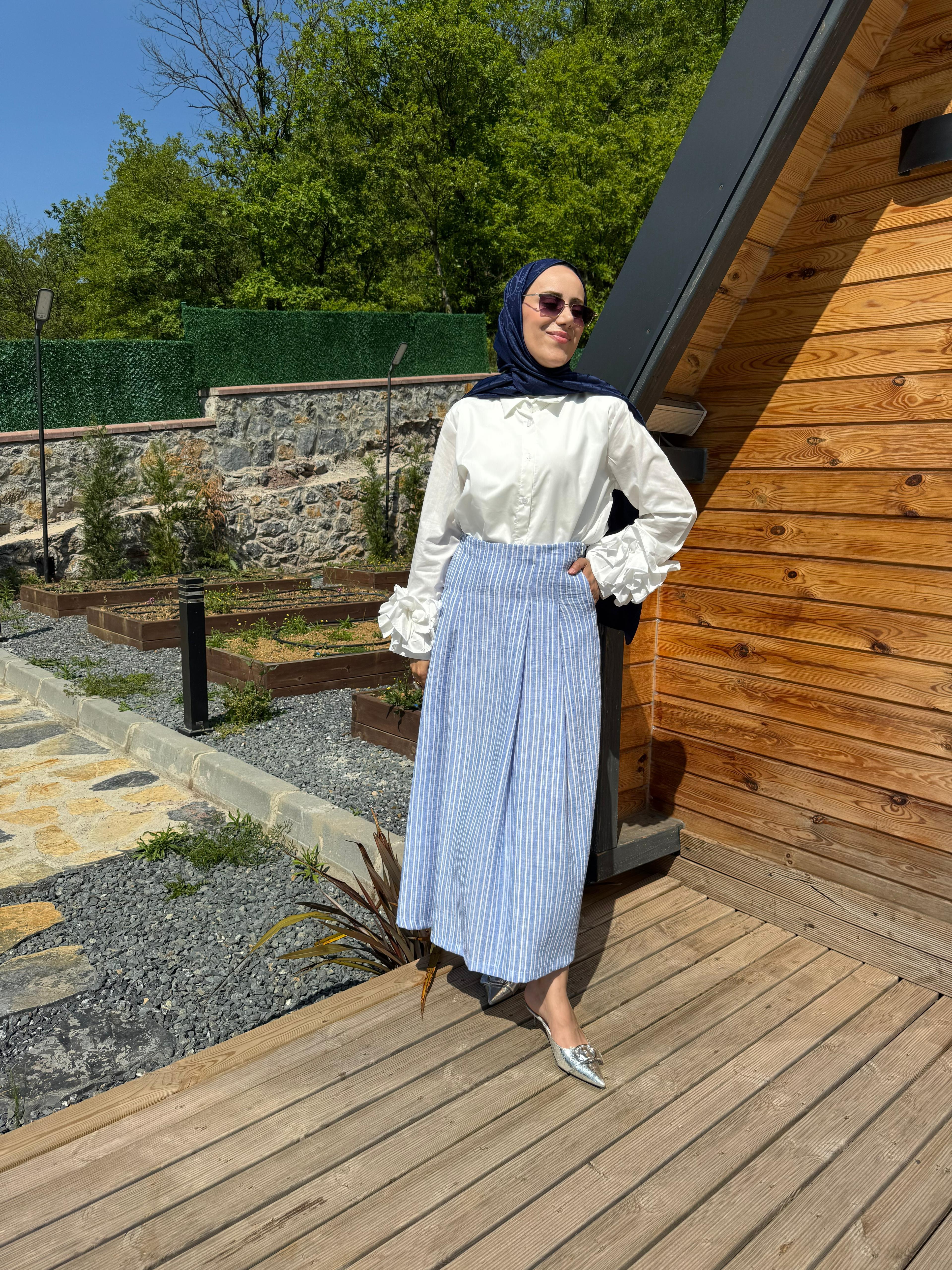 TASARIM ÇİZGİLİ BULUT ETEK